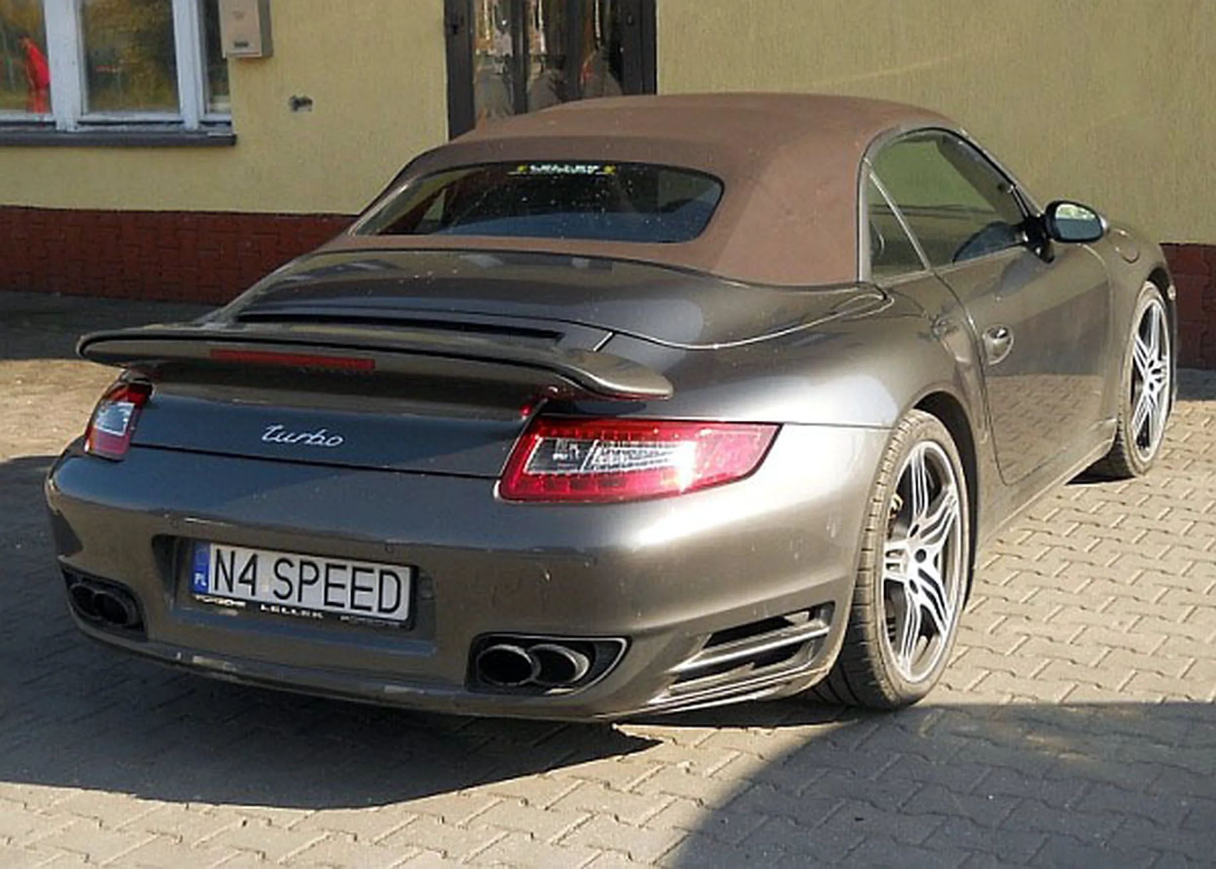 Fajny numer, blacha N4 SPEED