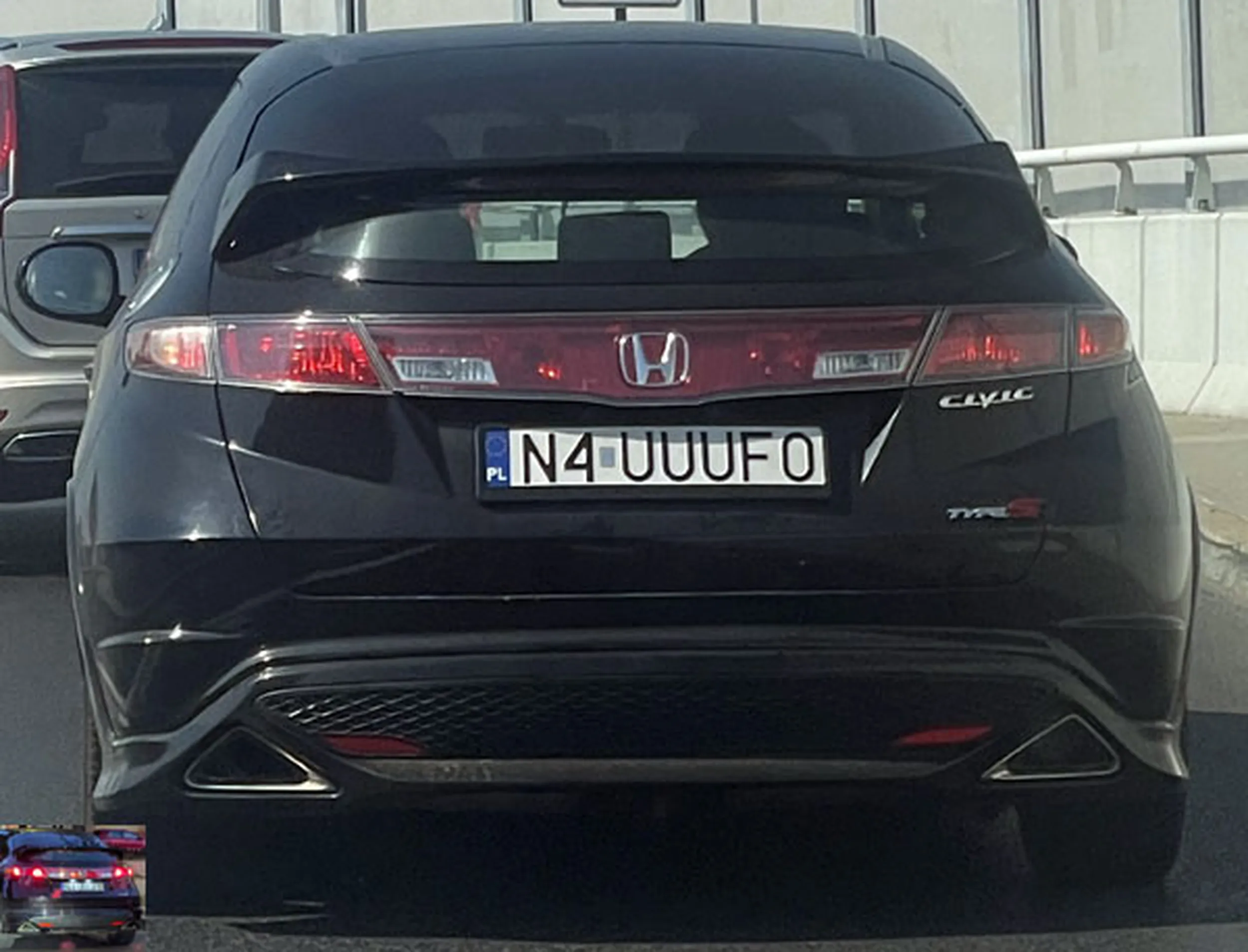 Fajny numer, blacha N4 UUUFO