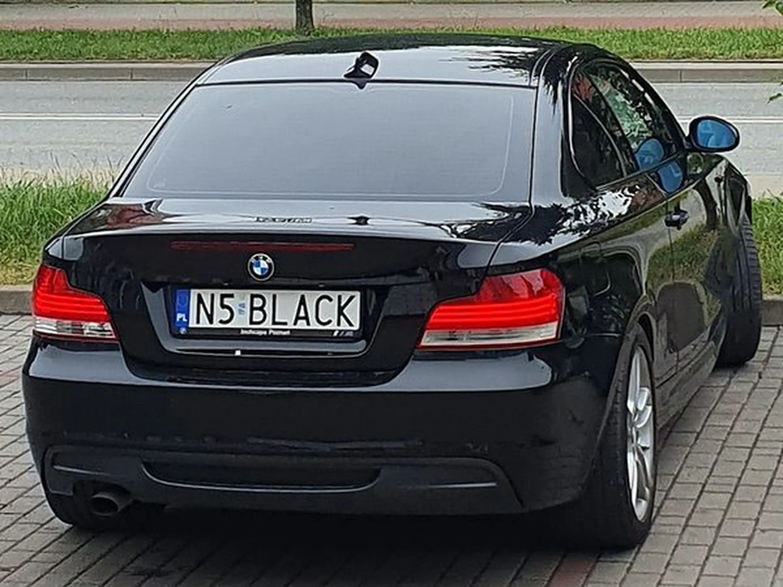 Fajny numer, blacha N5 BLACK