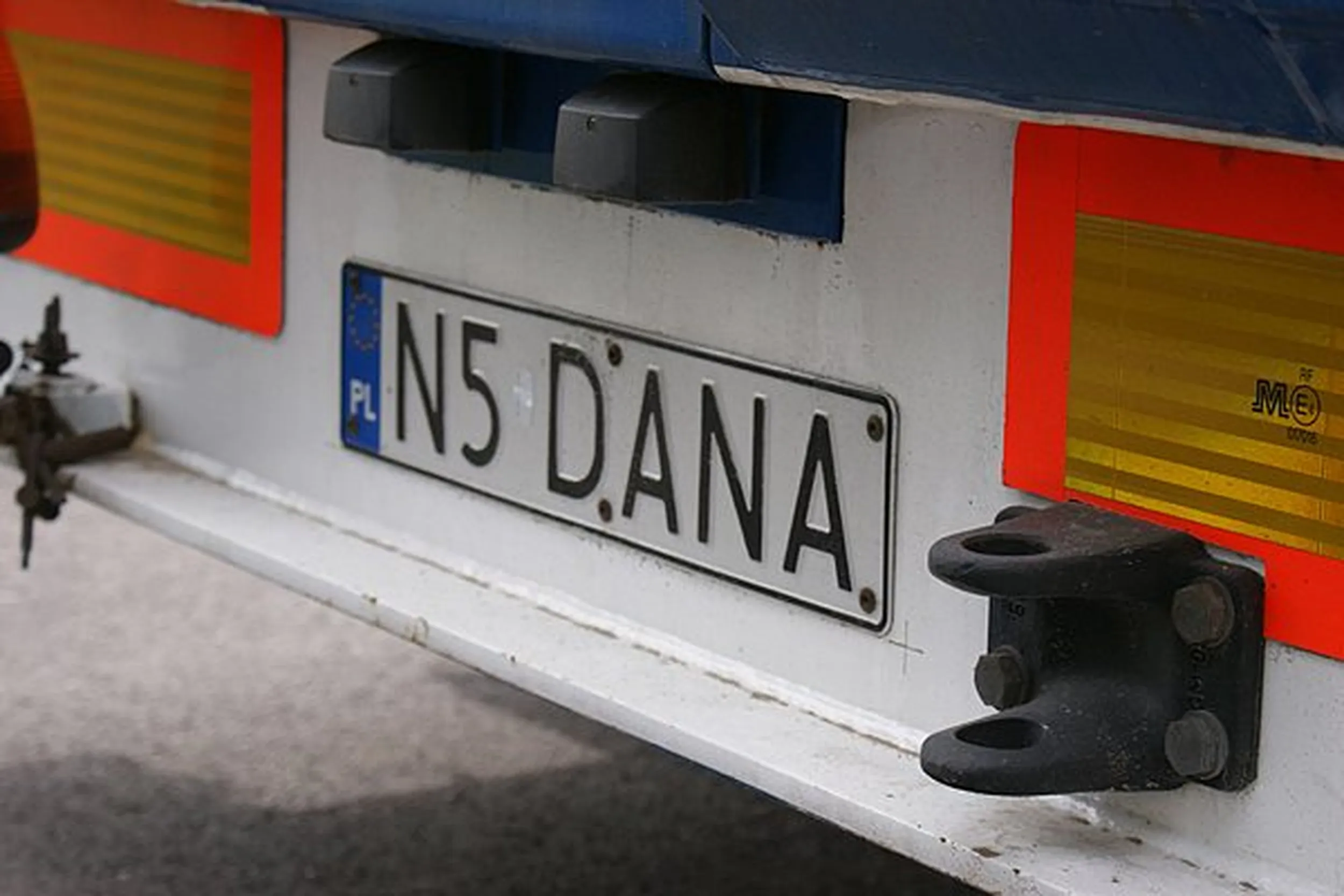 Fajny numer, blacha N5 DANA