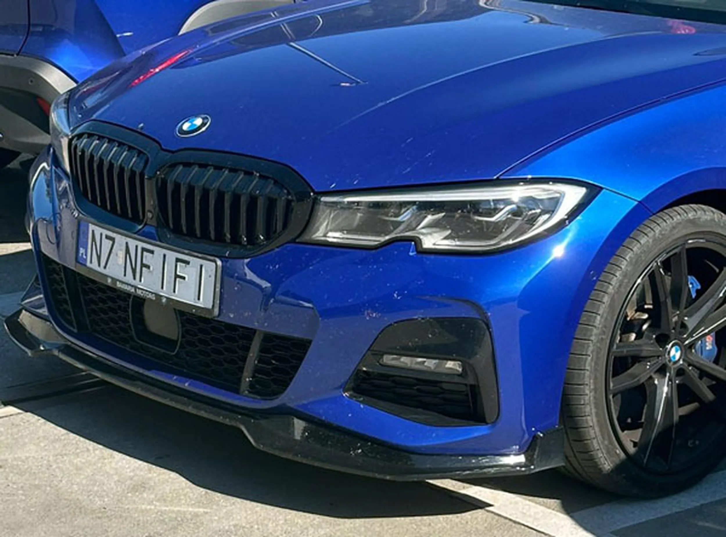 Fajny numer, blacha N7 NFIFI