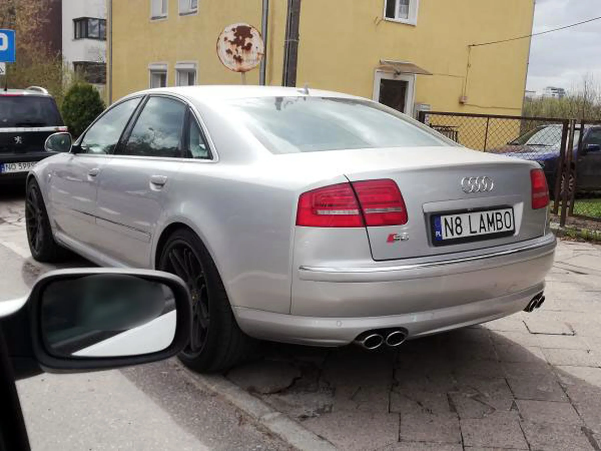 Fajny numer, blacha N8 LAMBO