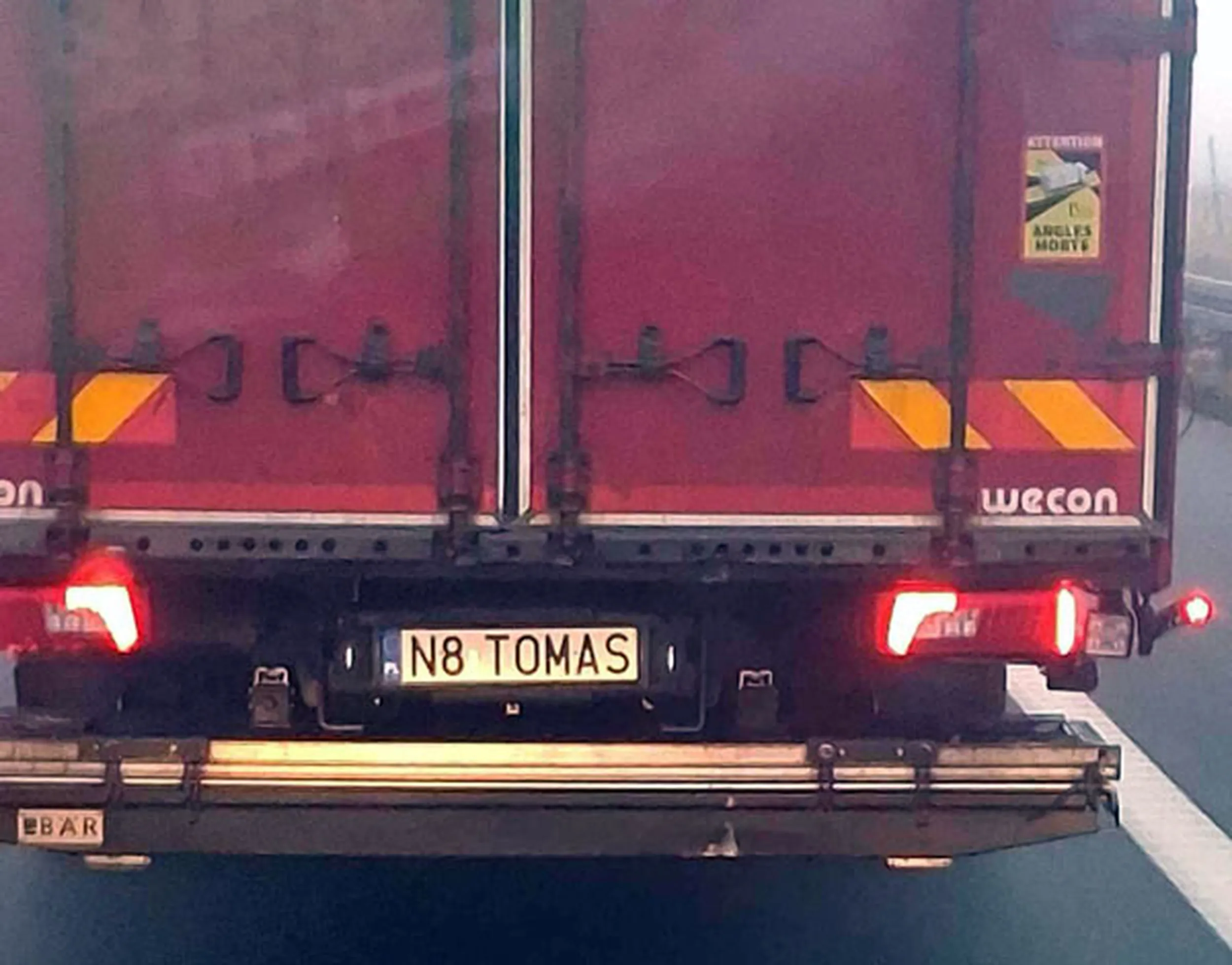 Fajny numer, blacha N8 TOMAS