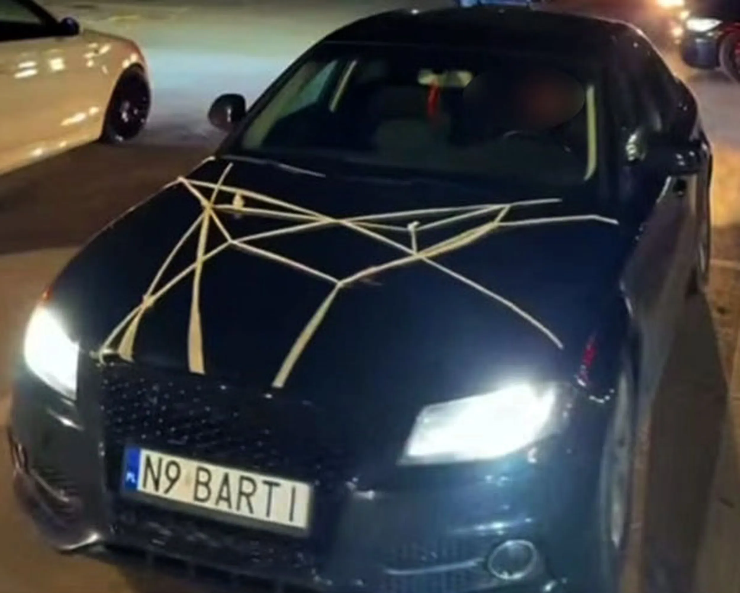 Fajny numer, blacha N9 BARTI