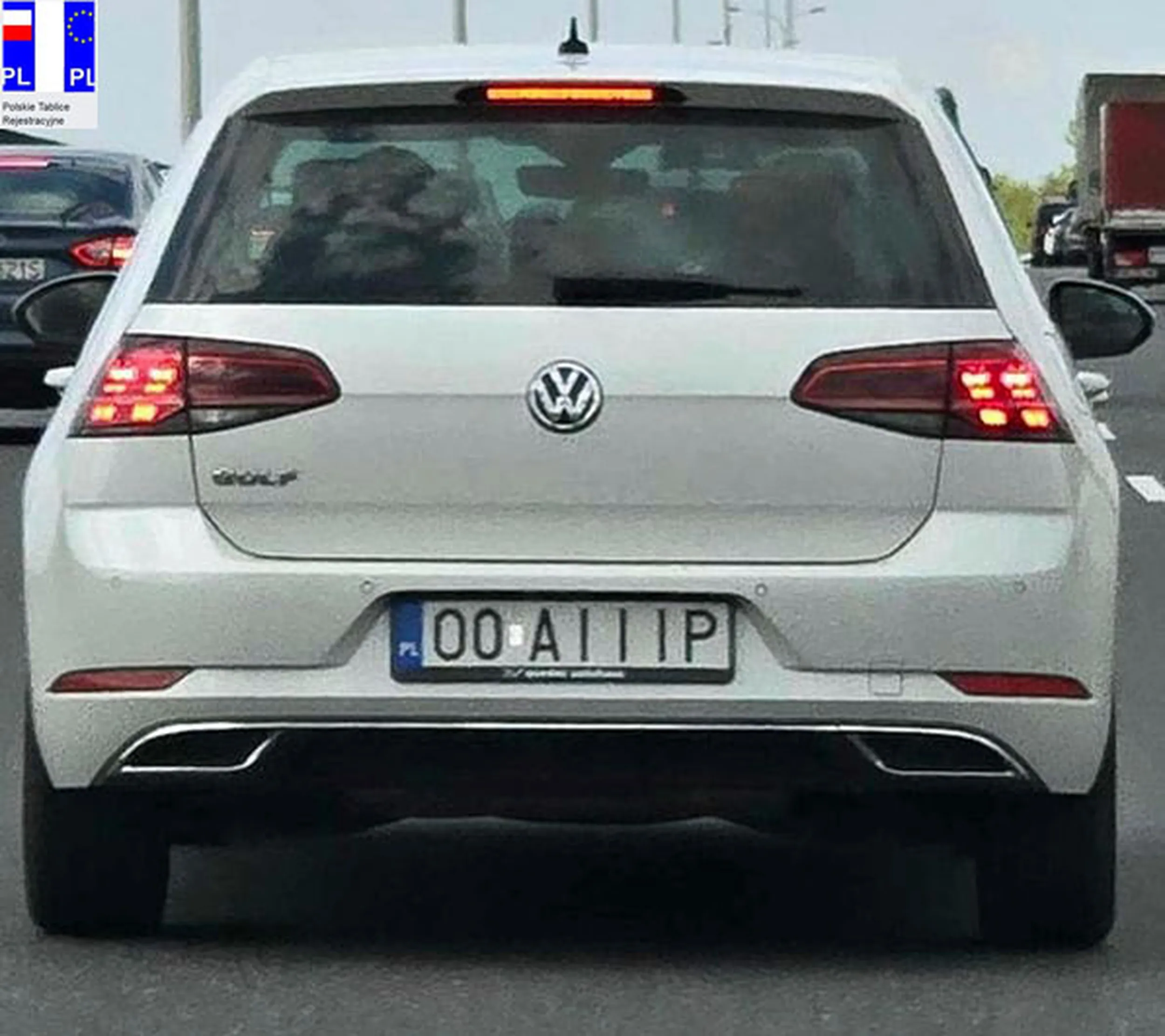 Fajny numer, blacha O0 AIIIP