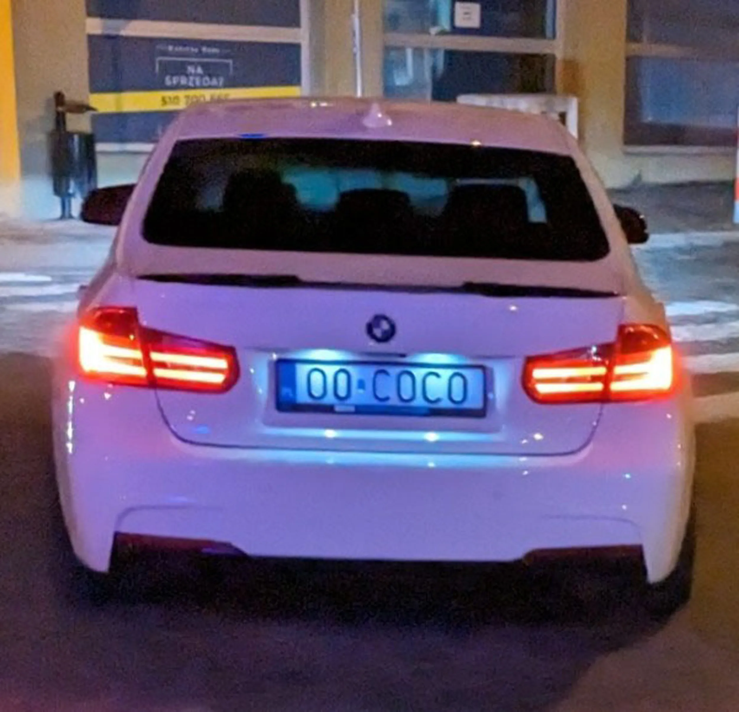 Fajny numer, blacha O0 COCO