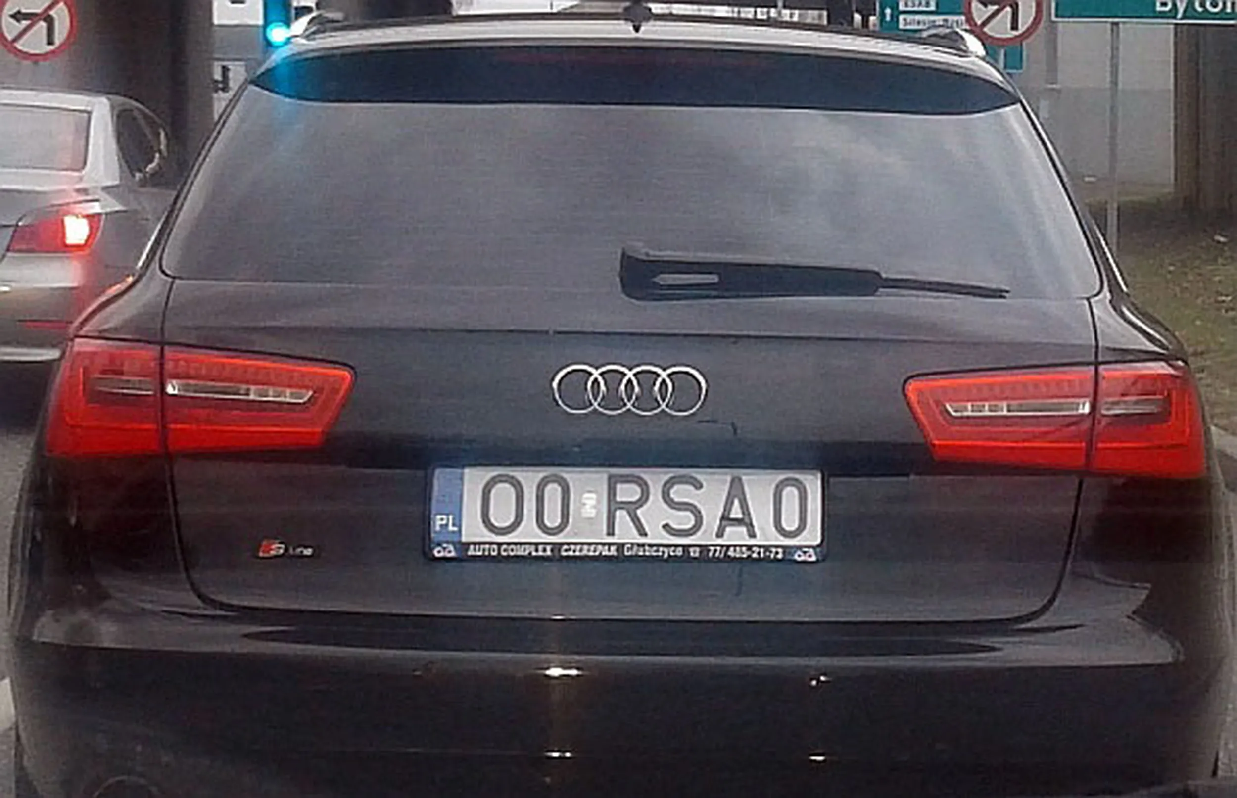 Fajny numer, blacha O0 RSA0