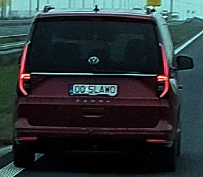 Fajny numer, blacha O0 SLAWO