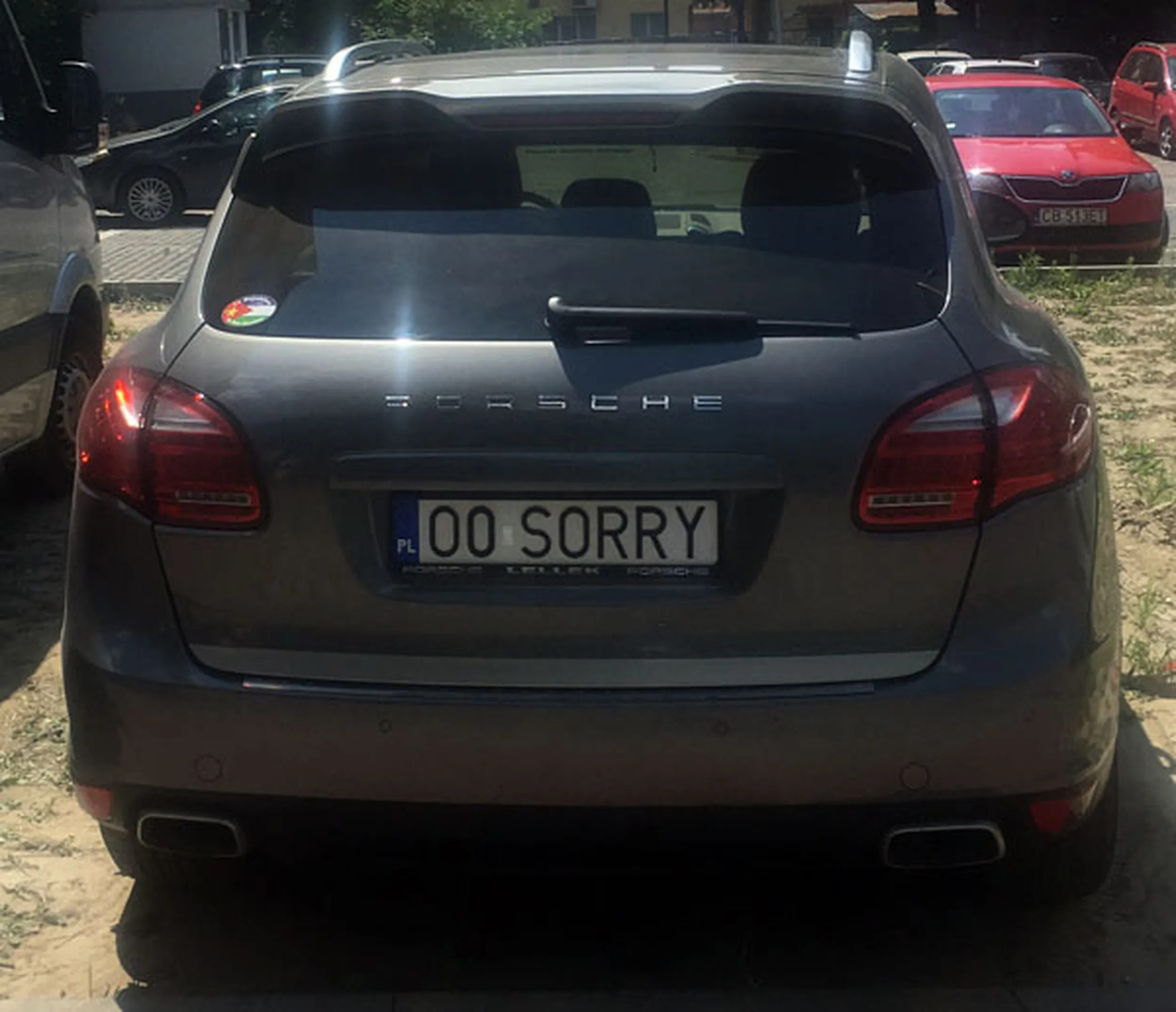 Fajny numer, blacha O0 SORRY