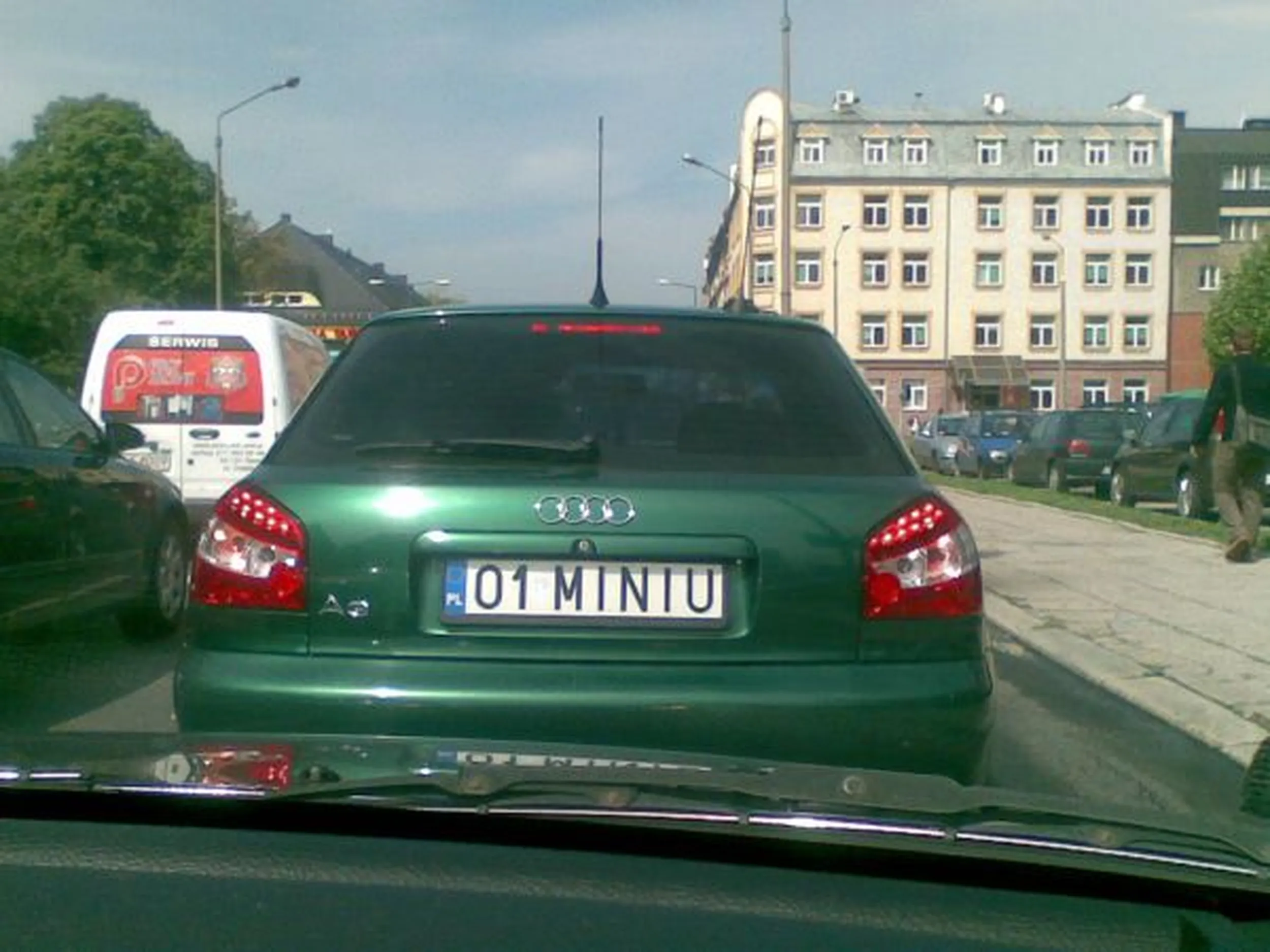 Fajny numer, blacha O1 MINIU