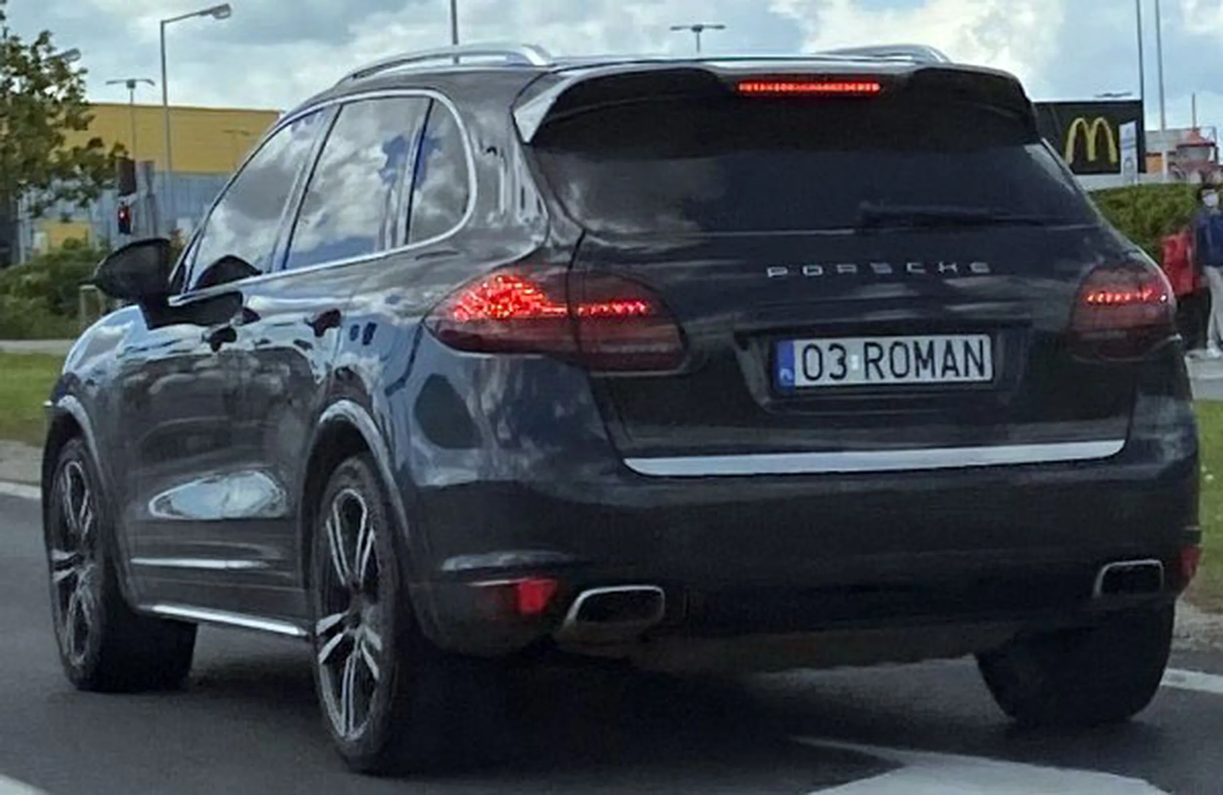 Fajny numer, blacha O3 ROMAN