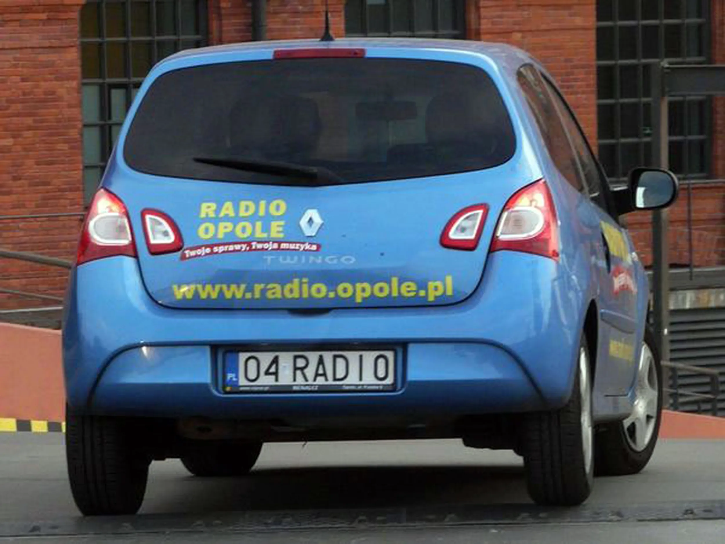 Fajny numer, blacha O4 RADI0