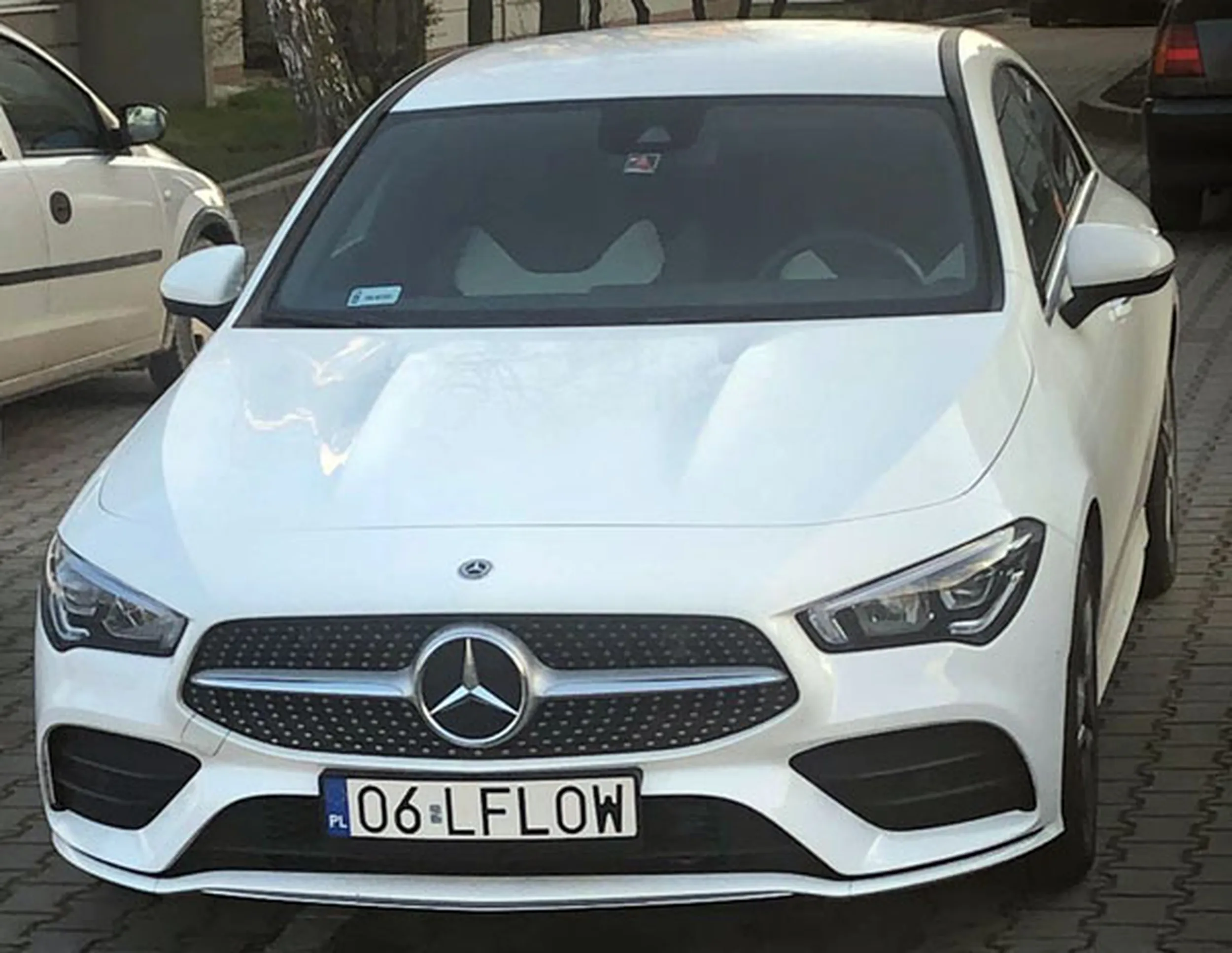 Fajny numer, blacha O6 LFLOW