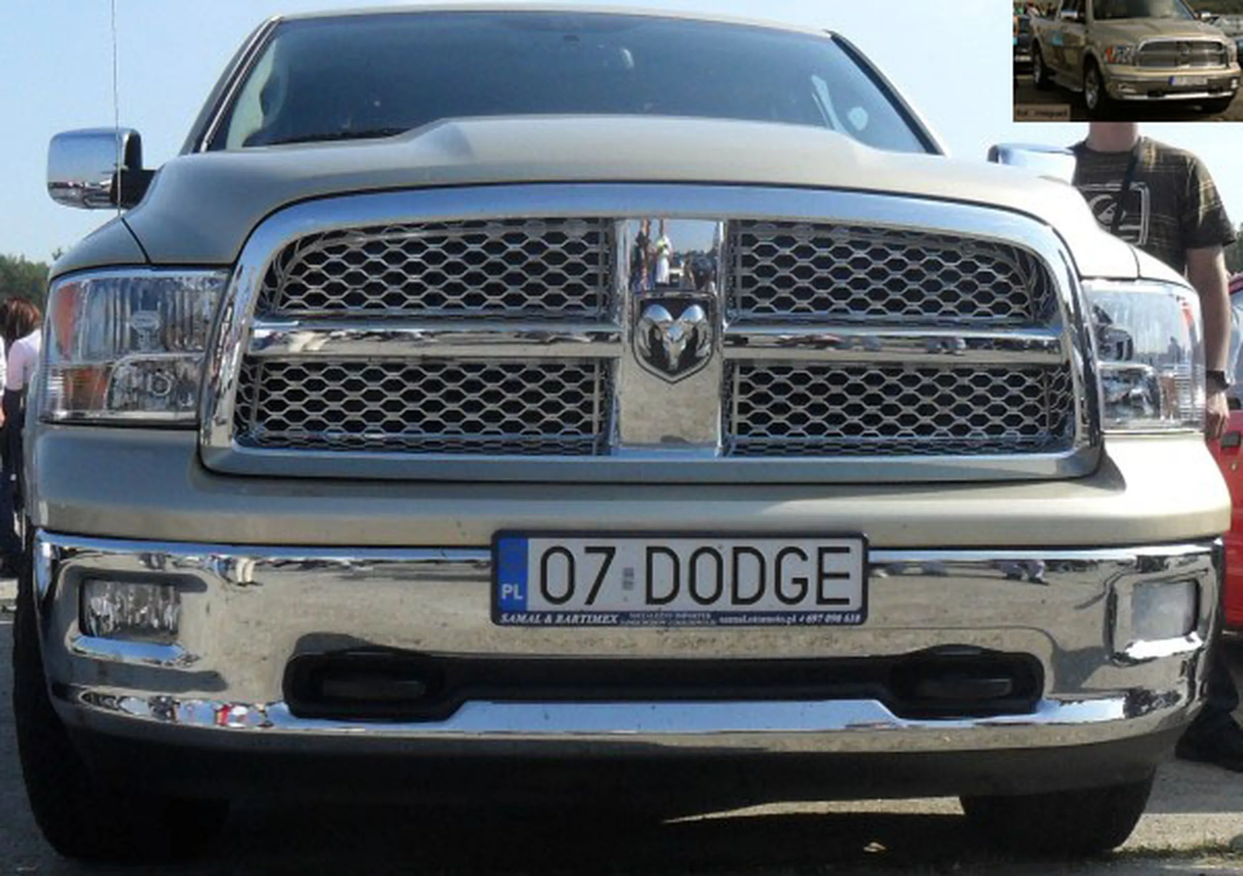 Fajny numer, blacha O7 DODGE