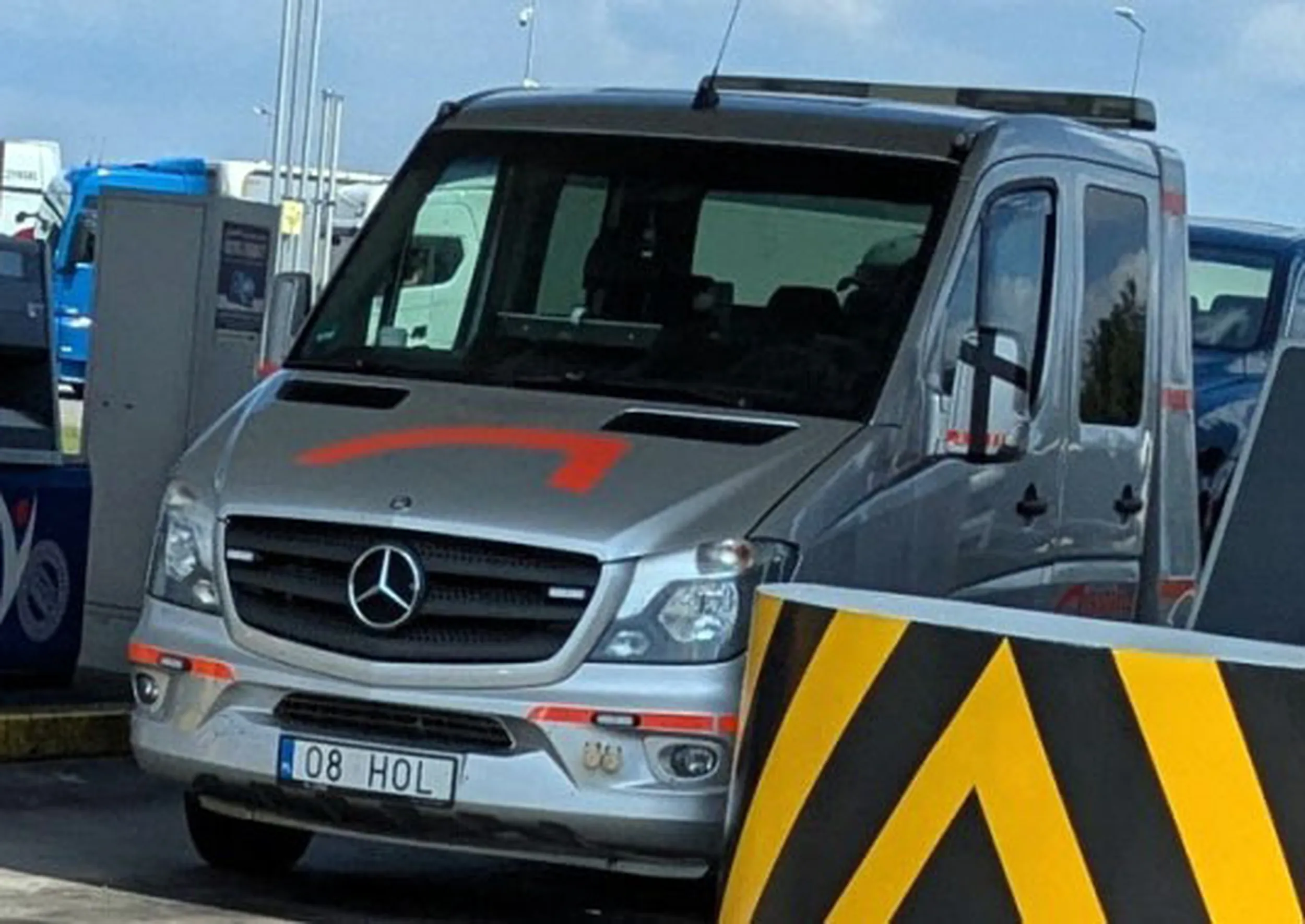 Fajny numer, blacha O8 HOL