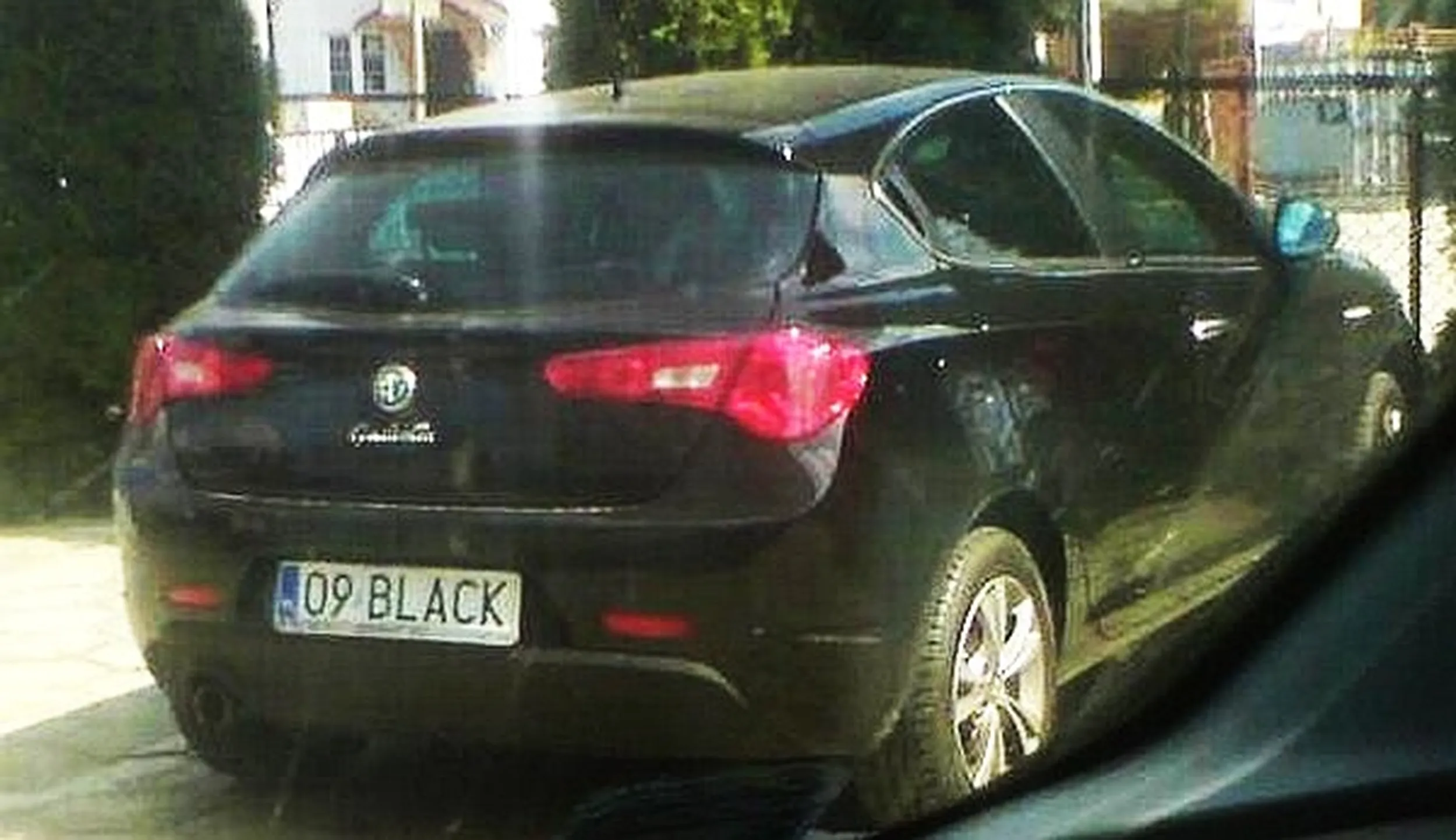 Fajny numer, blacha O9 BLACK