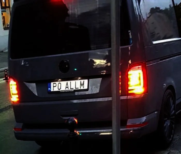 Fajny numer, blacha P0 ALLM