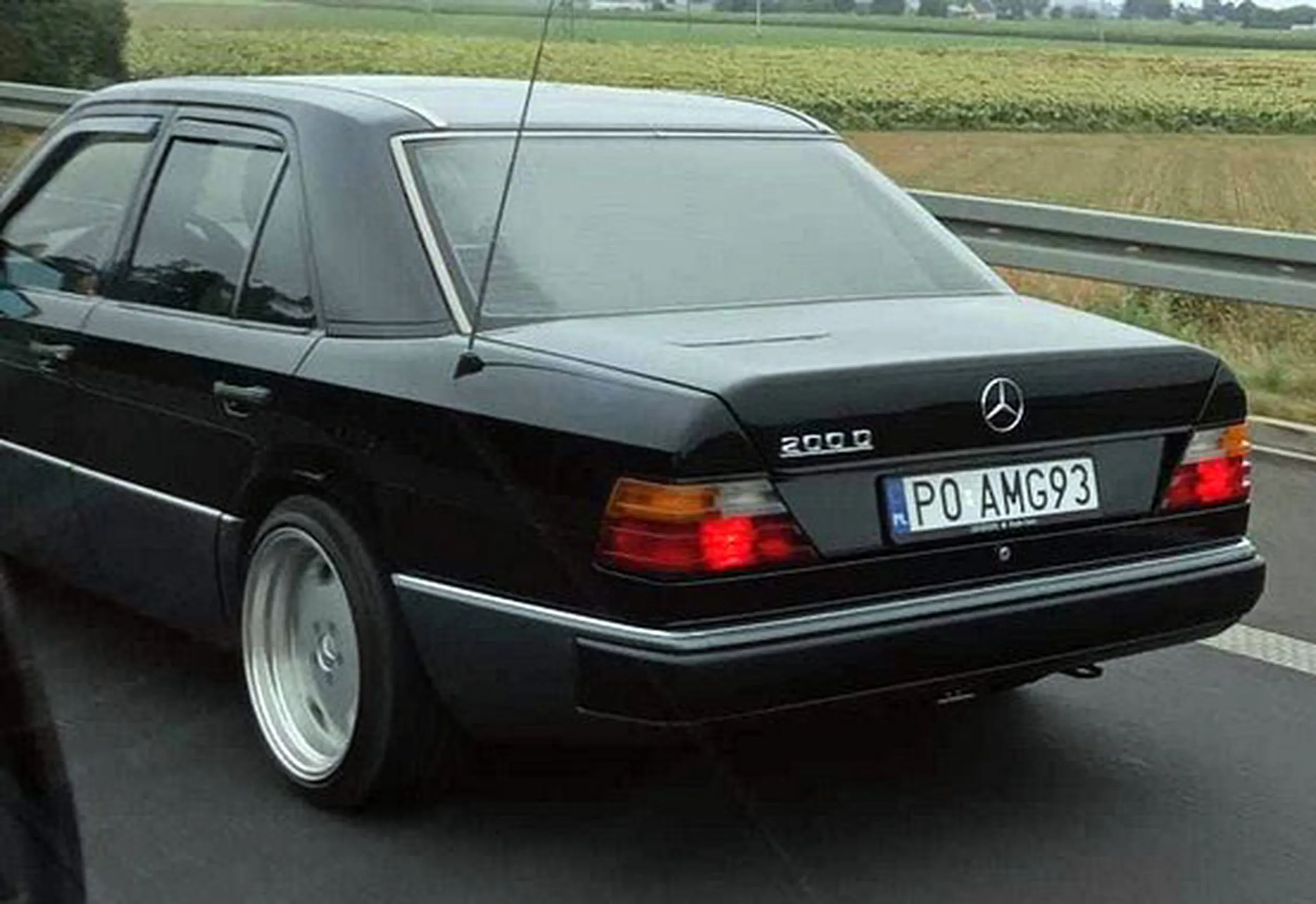 Fajny numer, blacha P0 AMG93