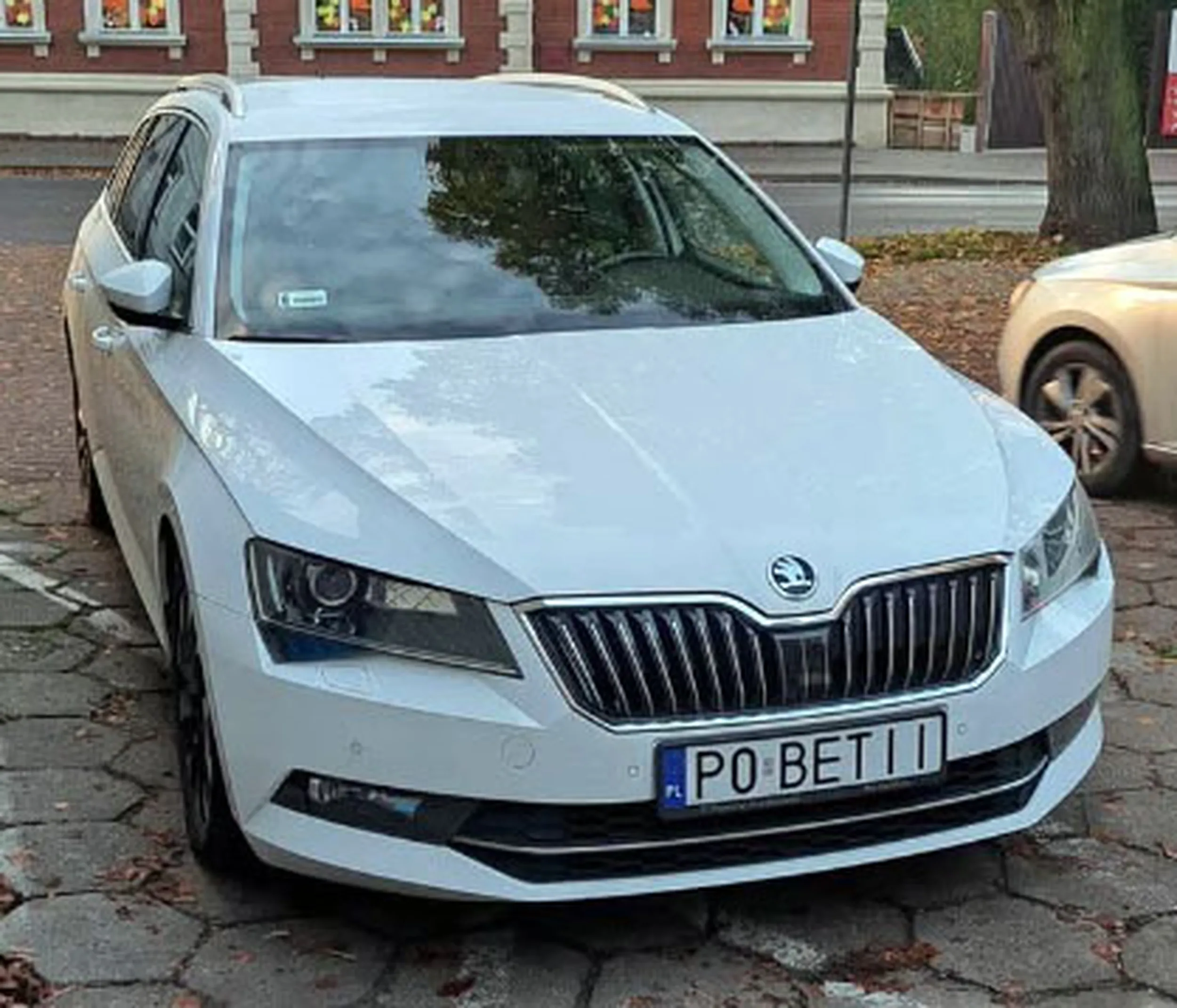 Fajny numer, blacha P0 BETII