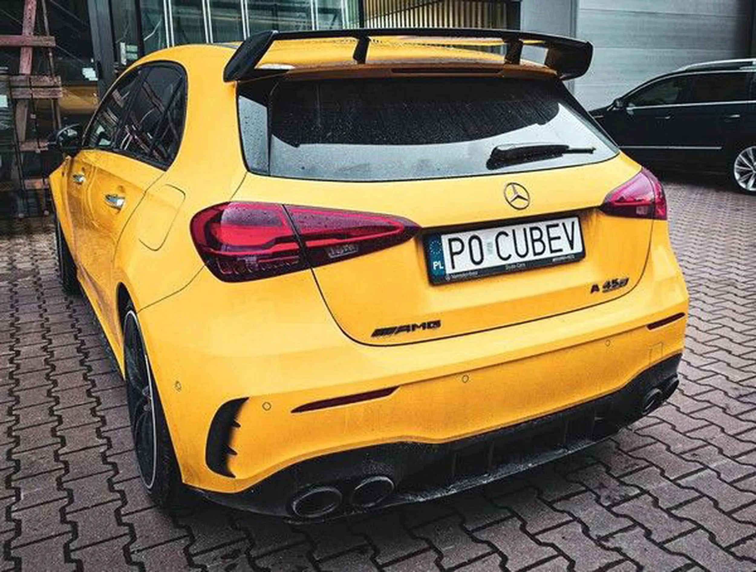 Fajny numer, blacha P0 CUBEV