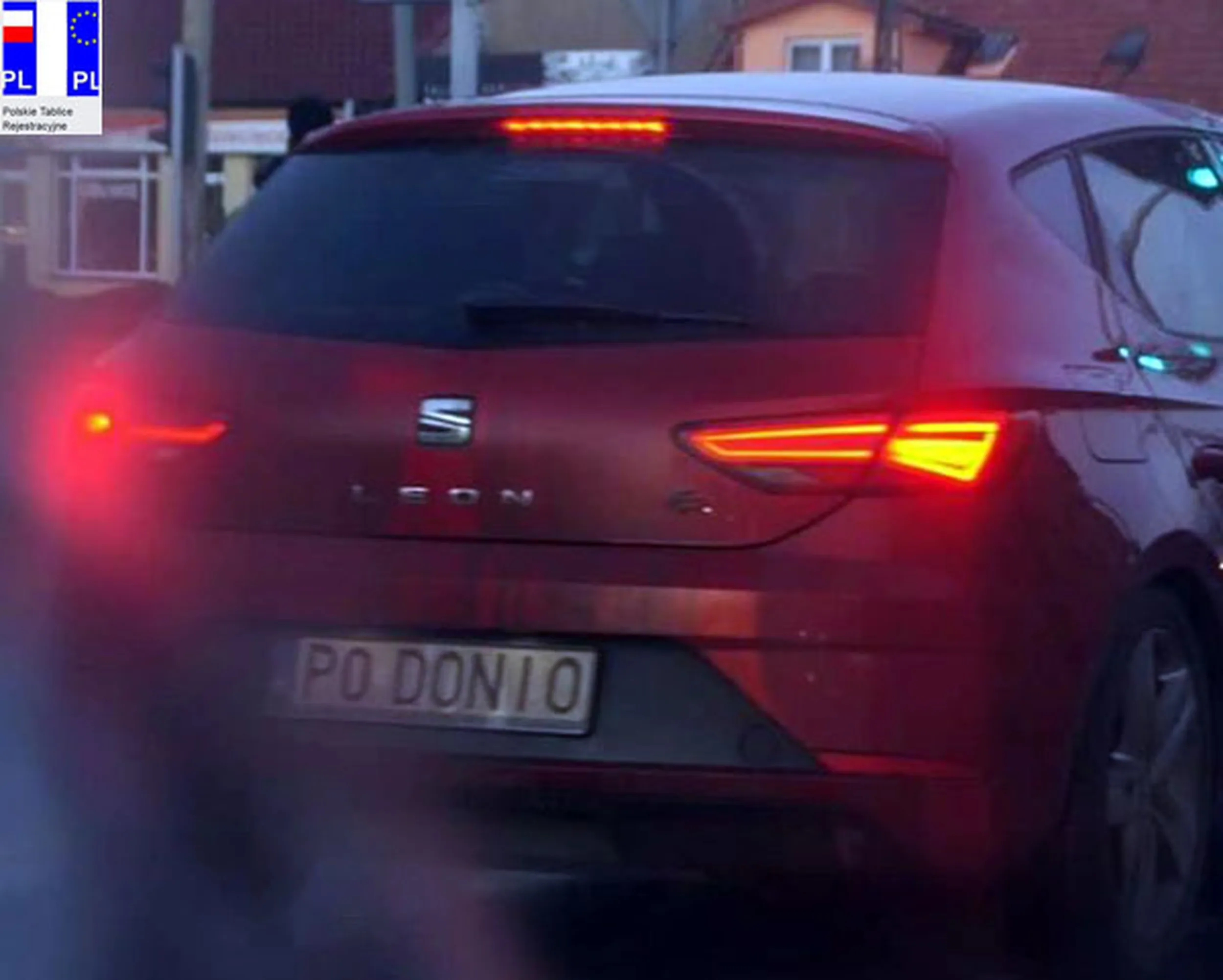 Fajny numer, blacha P0 DONIO