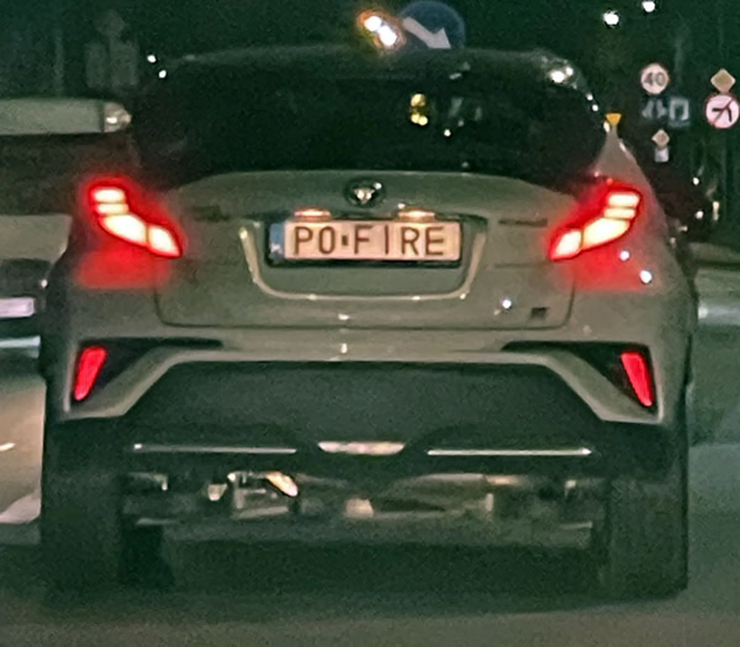 Fajny numer, blacha P0 FIRE