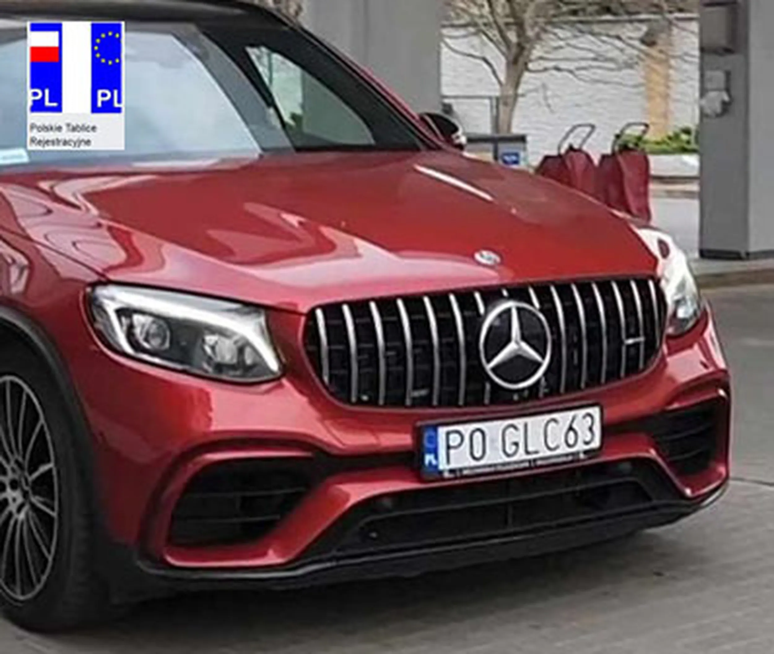 Fajny numer, blacha P0 GLC63