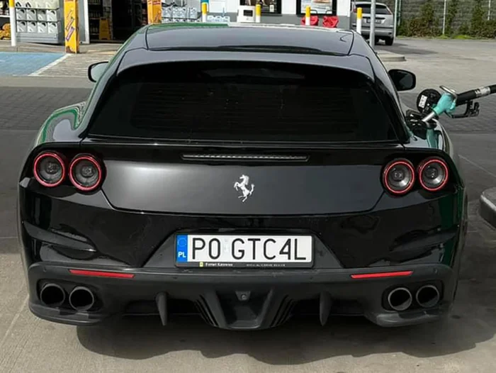 Fajny numer, blacha P0 GTC4L