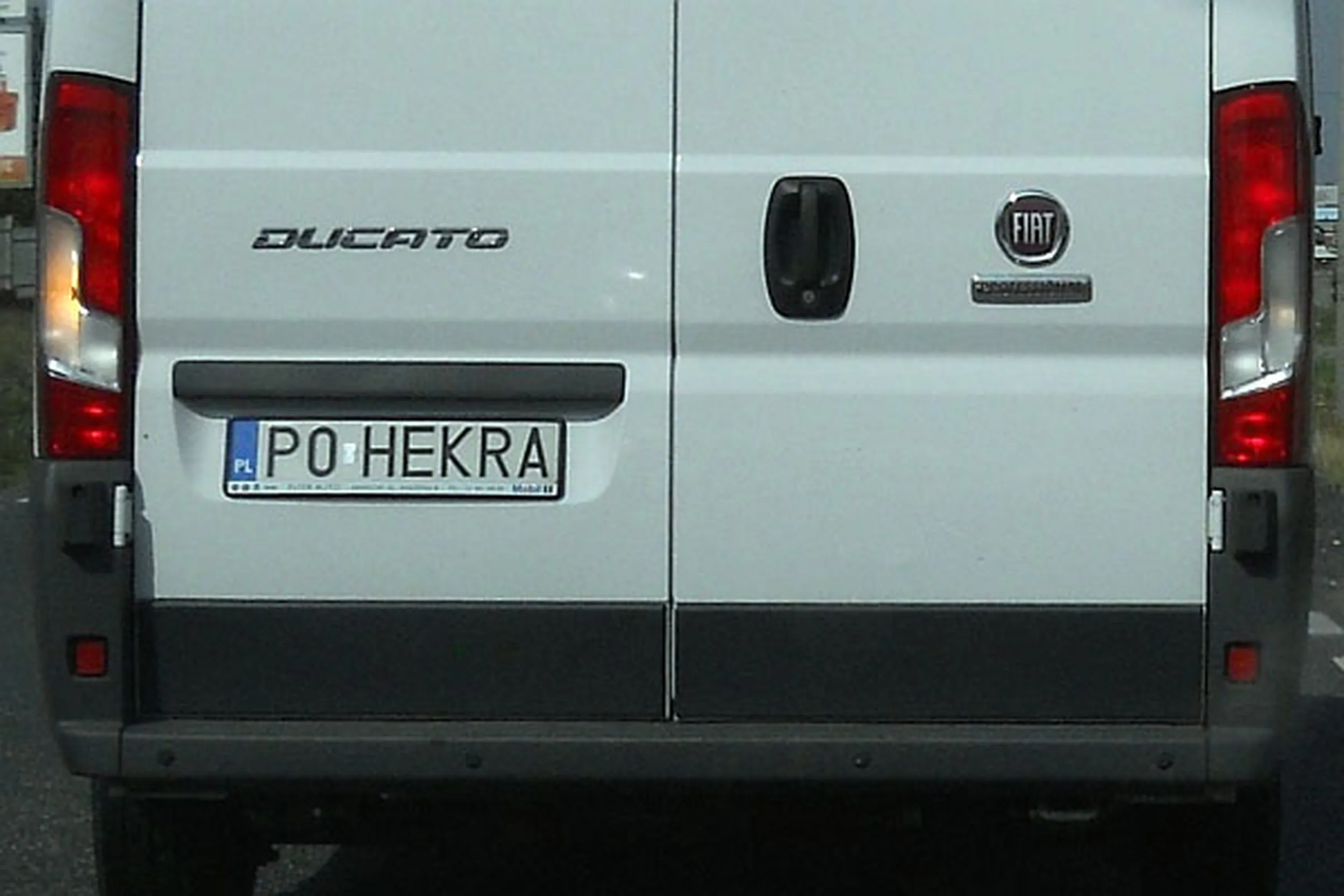 Fajny numer, blacha P0 HEKRA