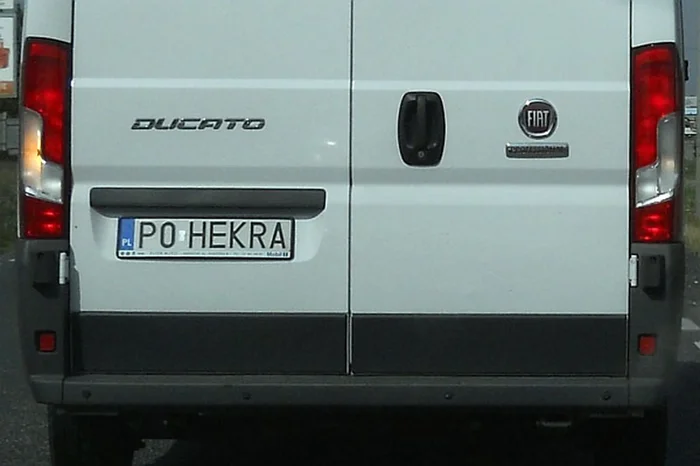 Fajny numer, blacha P0 HEKRA