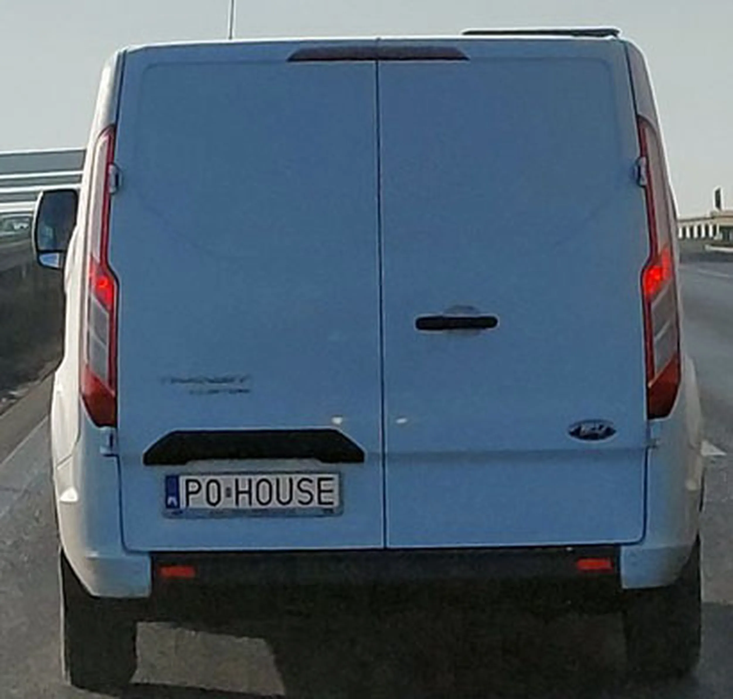 Fajny numer, blacha P0 HOUSE