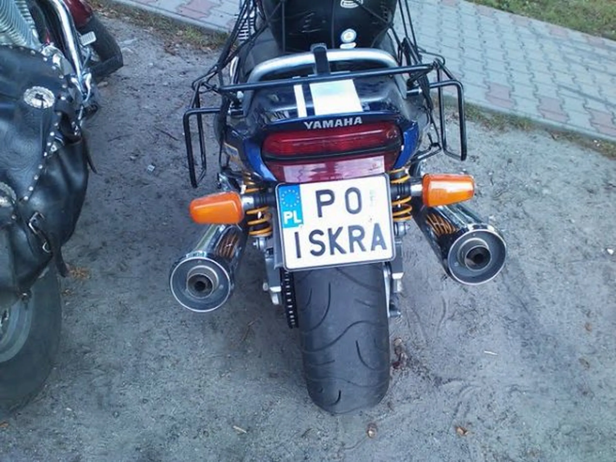 Fajny numer, blacha P0 ISKRA