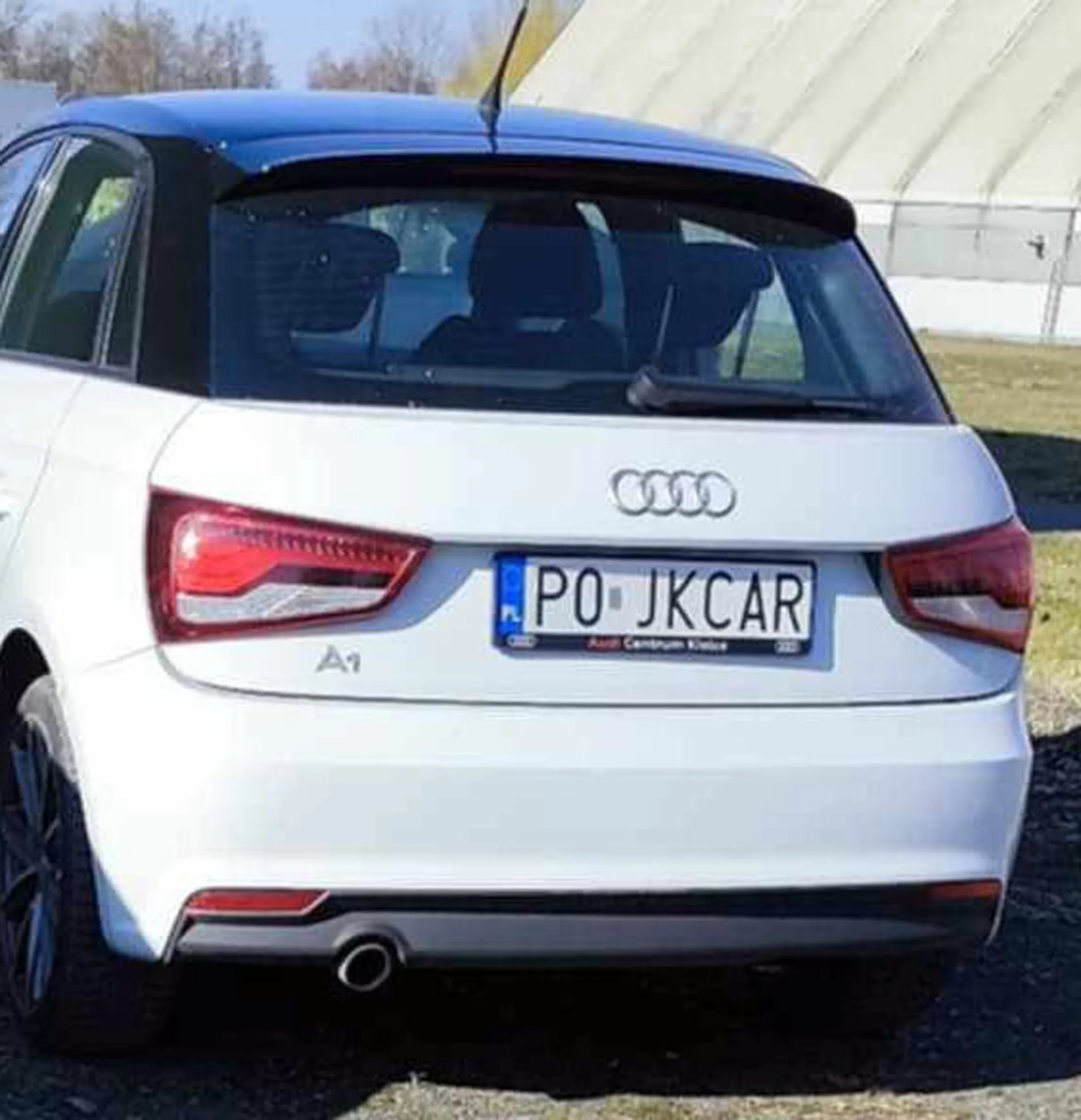 Fajny numer, blacha P0 JKCAR