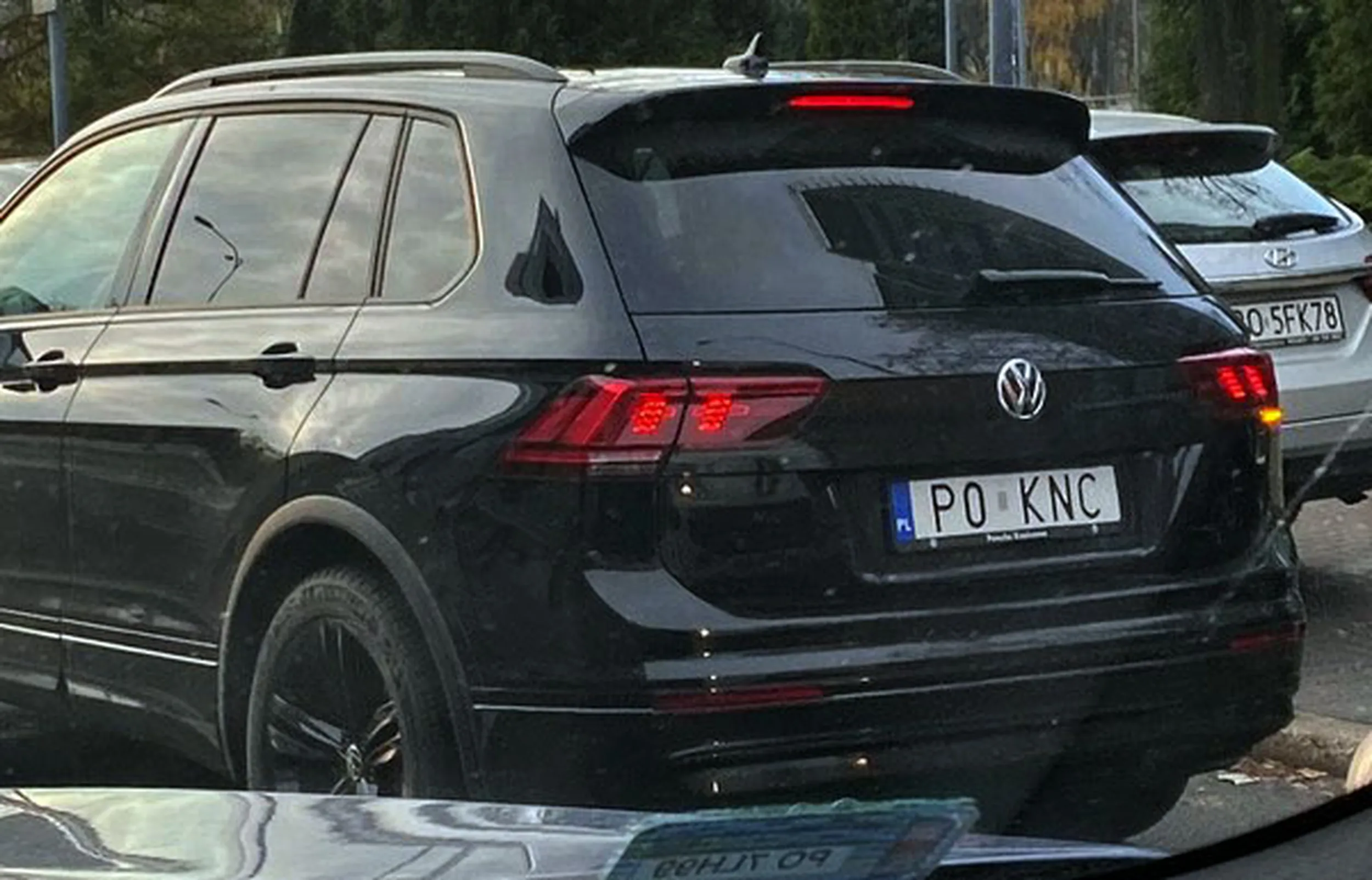 Fajny numer, blacha P0 KNC