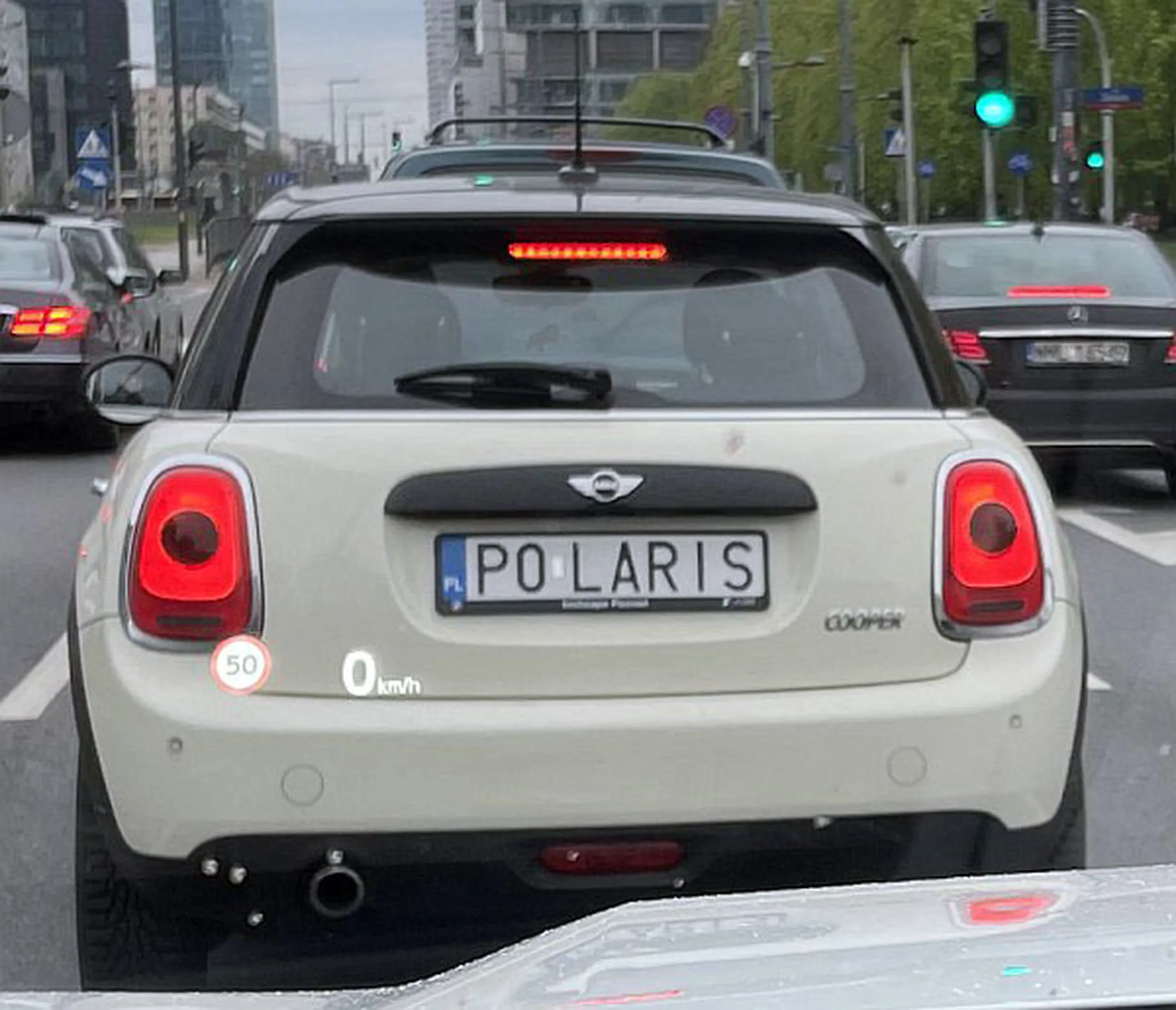 Fajny numer, blacha P0 LARIS