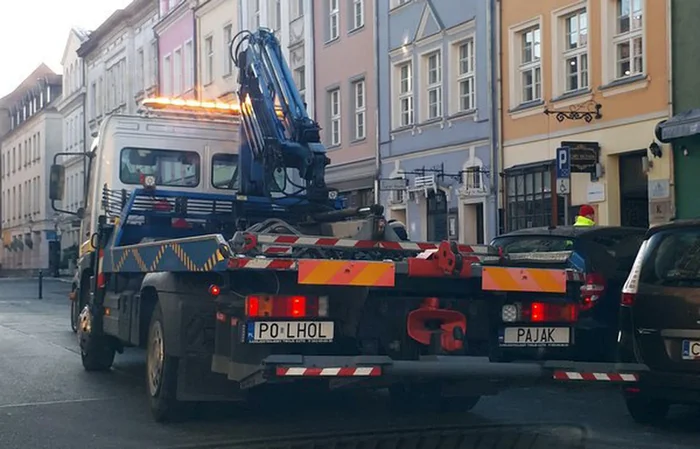 Fajny numer, blacha P0 LHOL