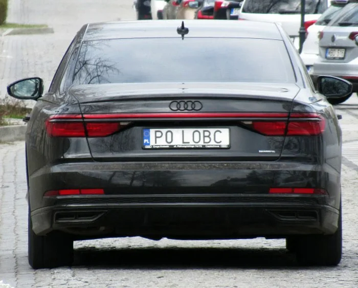 Fajny numer, blacha P0 LOBC