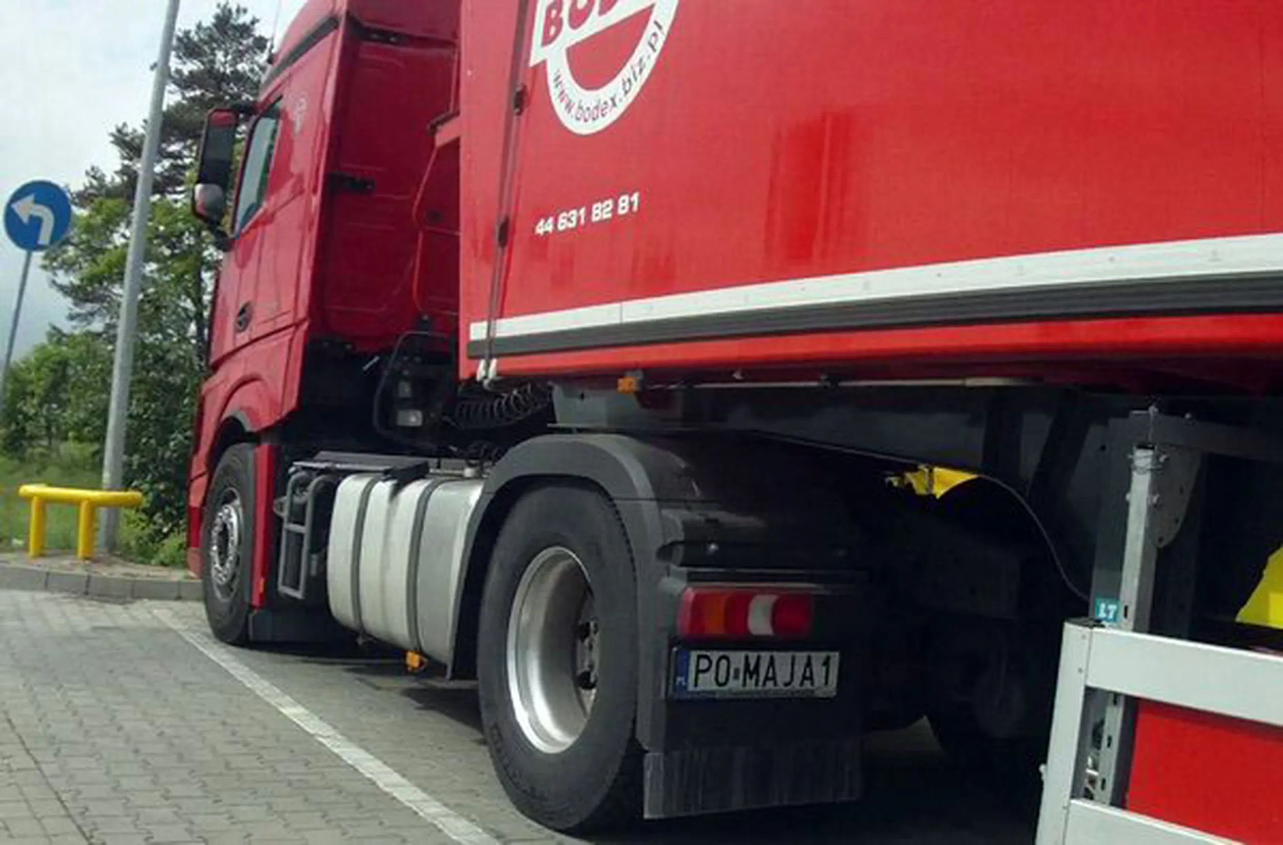 Fajny numer, blacha P0 MAJA1