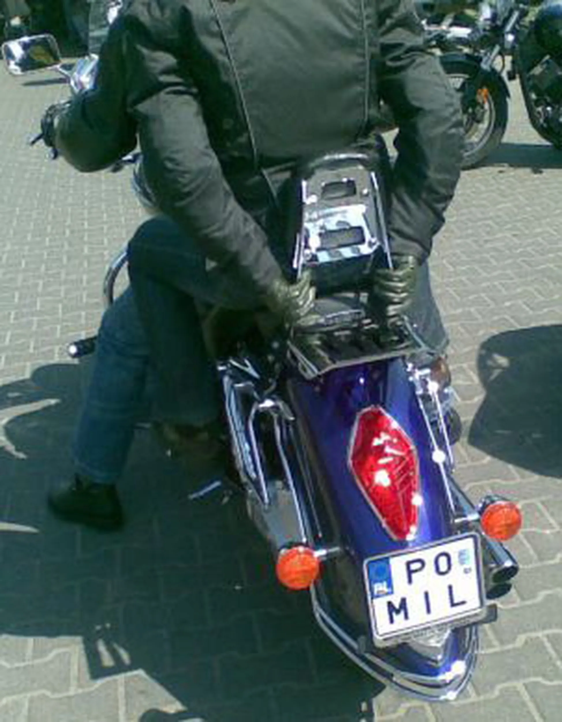 Fajny numer, blacha P0 MIL