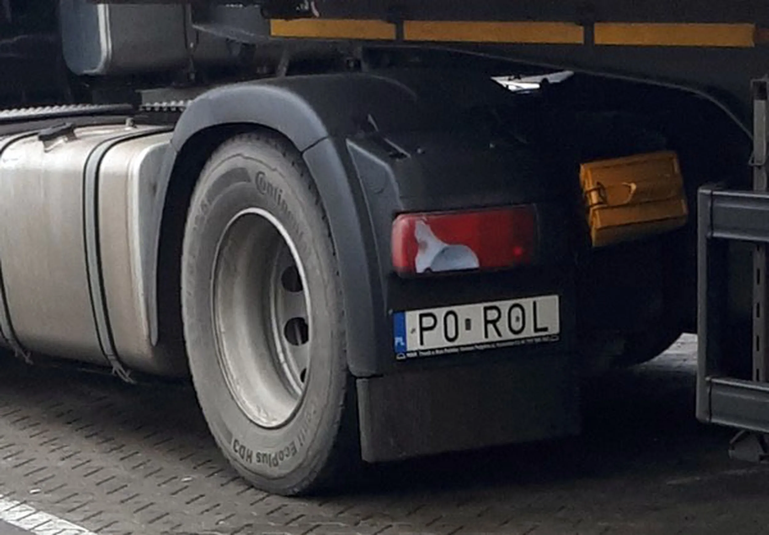 Fajny numer, blacha P0 ROL