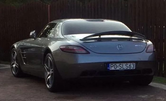 Fajny numer, blacha P0 SLS63