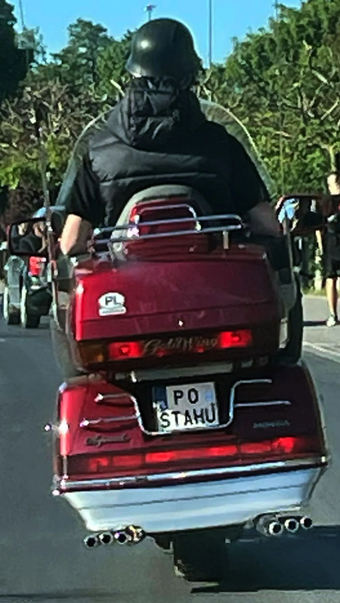 Fajny numer, blacha P0 STAHU