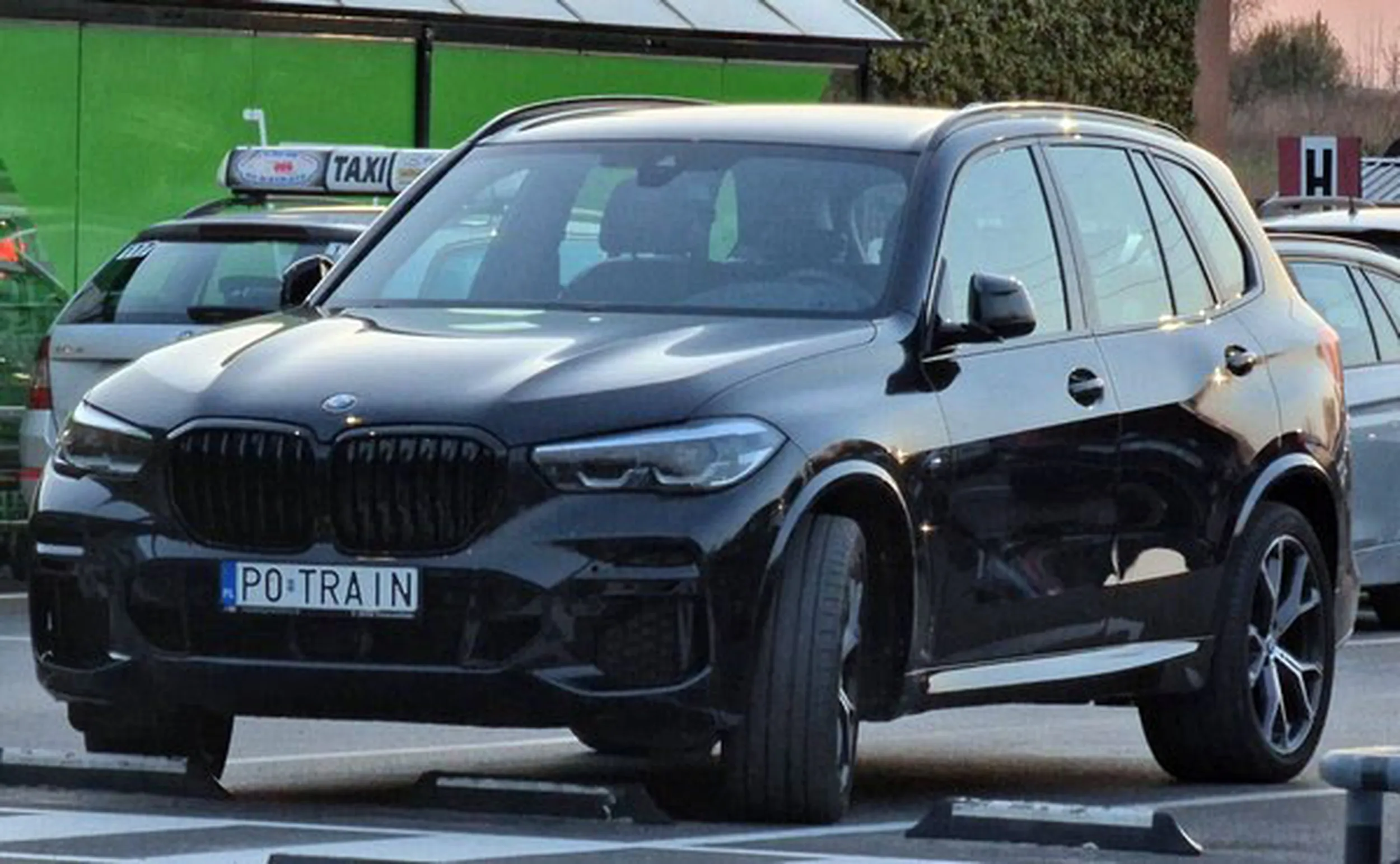 Fajny numer, blacha P0 TRAIN