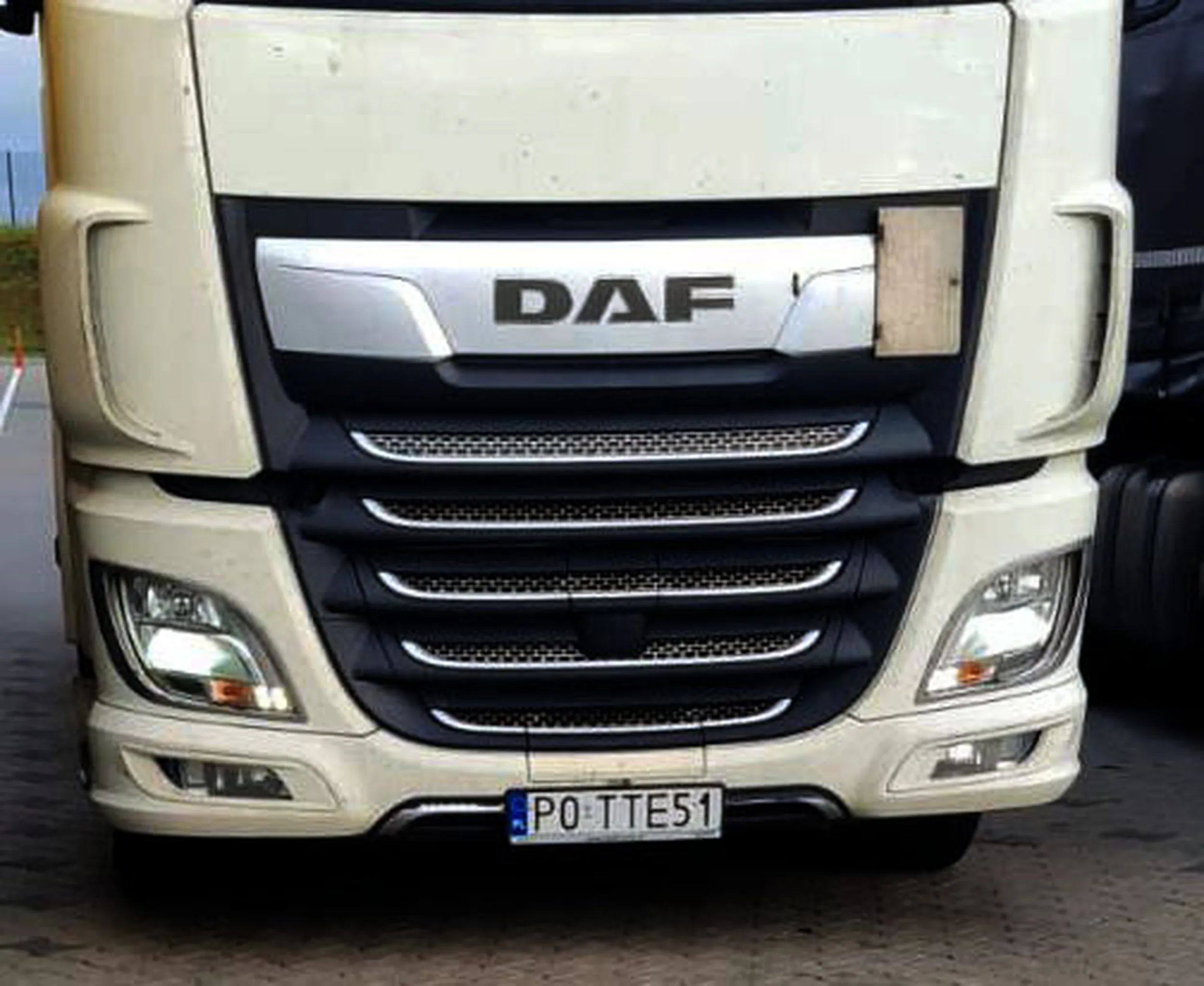 Fajny numer, blacha P0 TTE51