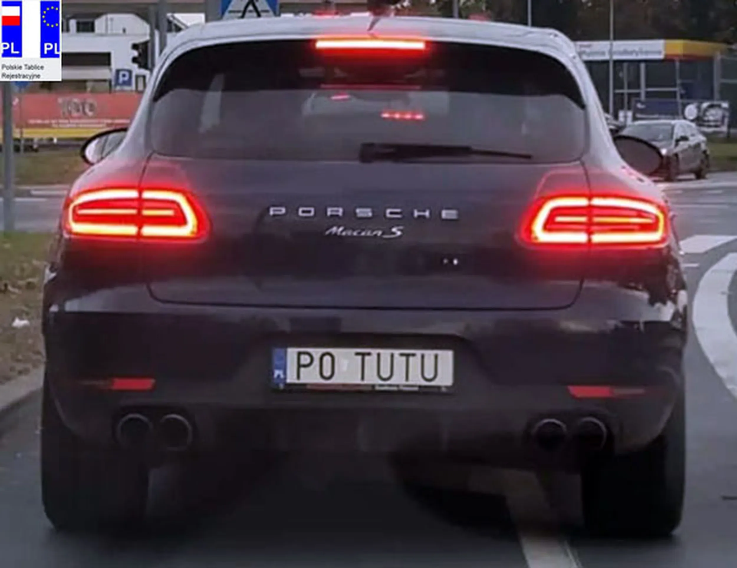 Fajny numer, blacha P0 TUTU