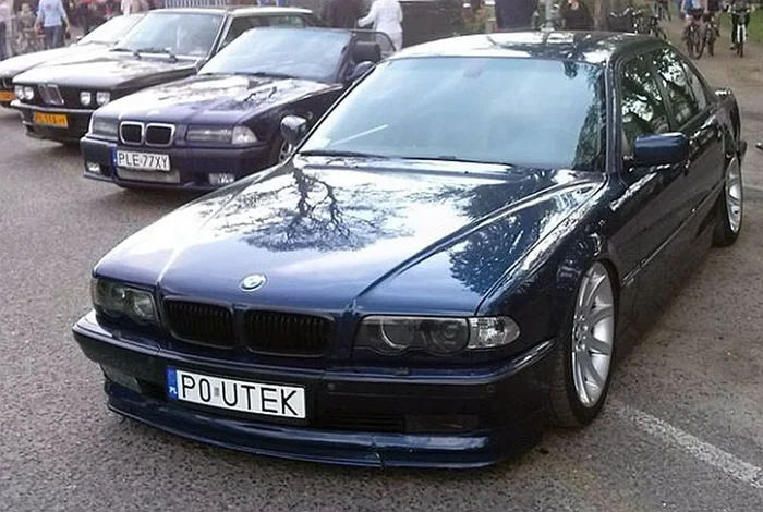 Fajny numer, blacha P0 UTEK