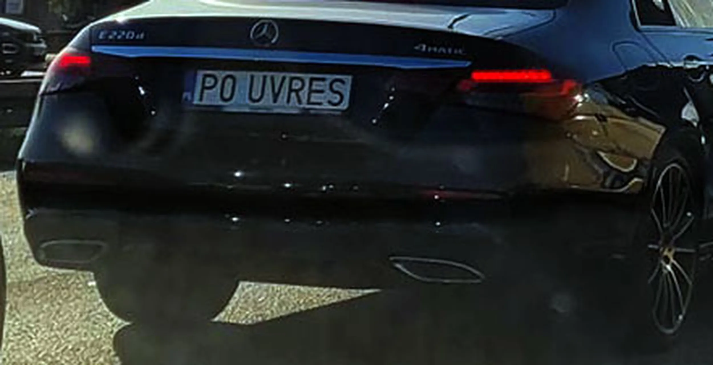 Fajny numer, blacha P0 UVRES