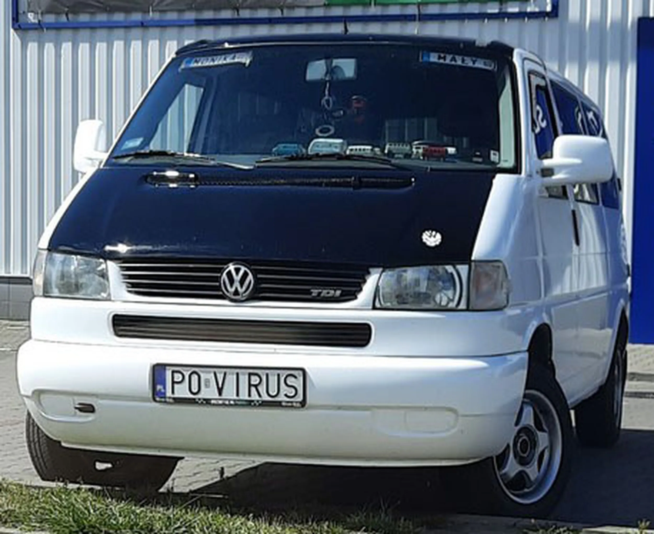 Fajny numer, blacha P0 VIRUS