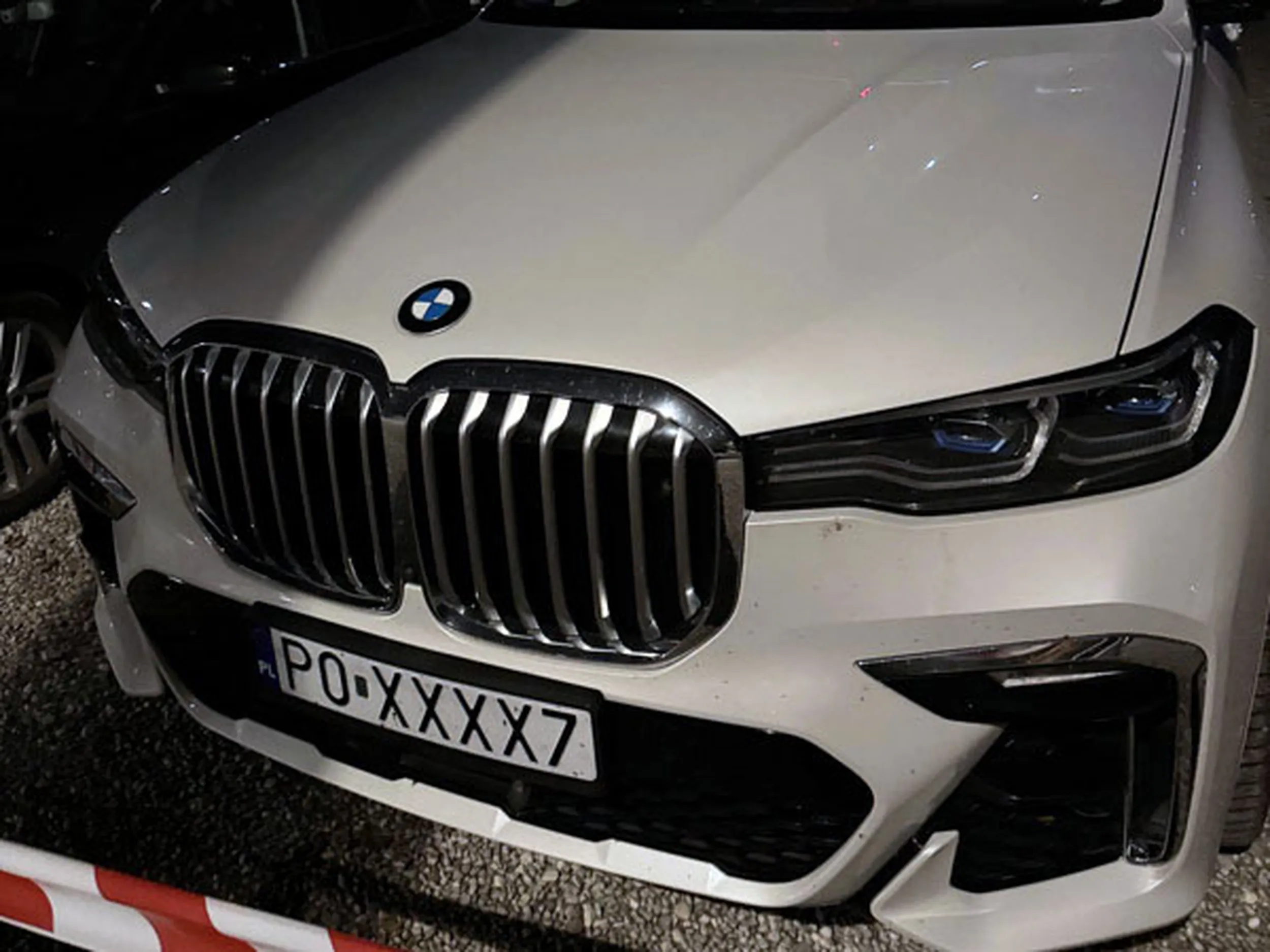 Fajny numer, blacha P0 XXXX7