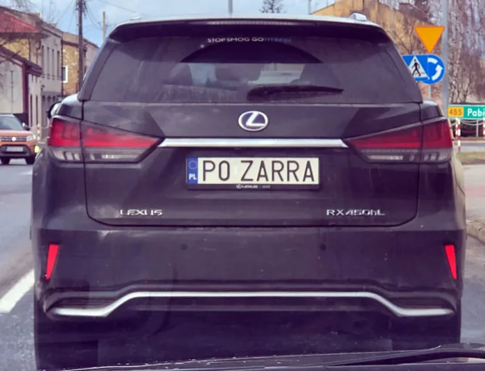 Fajny numer, blacha P0 ZARRA